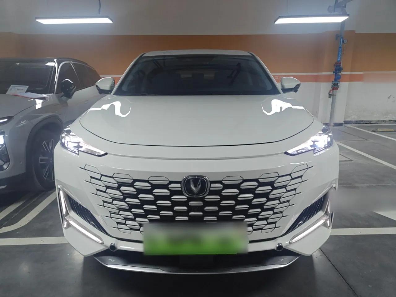 CHANGAN UNI-K iDD 2022 Blue Whale iDD 130km 1.5T Prestige Model — миниатюра 2