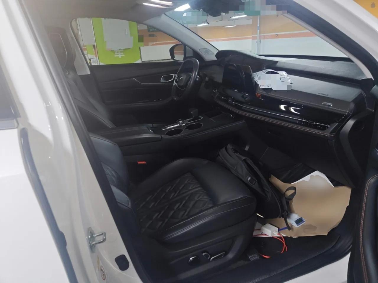 CHANGAN UNI-K iDD 2022 Blue Whale iDD 130km 1.5T Prestige Model — миниатюра 23