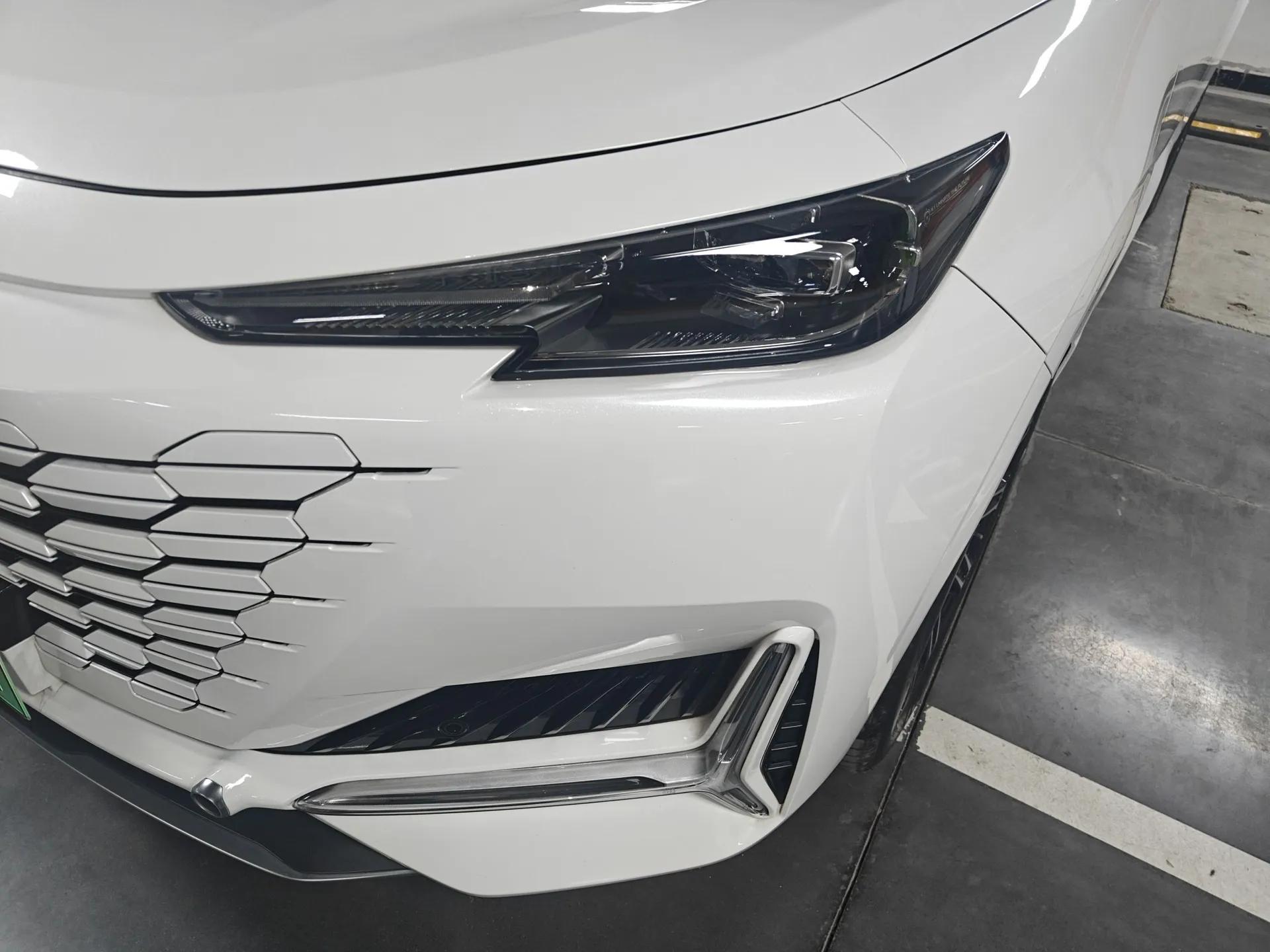 CHANGAN UNI-K iDD 2022 Blue Whale iDD 130km 1.5T Prestige Model — миниатюра 5