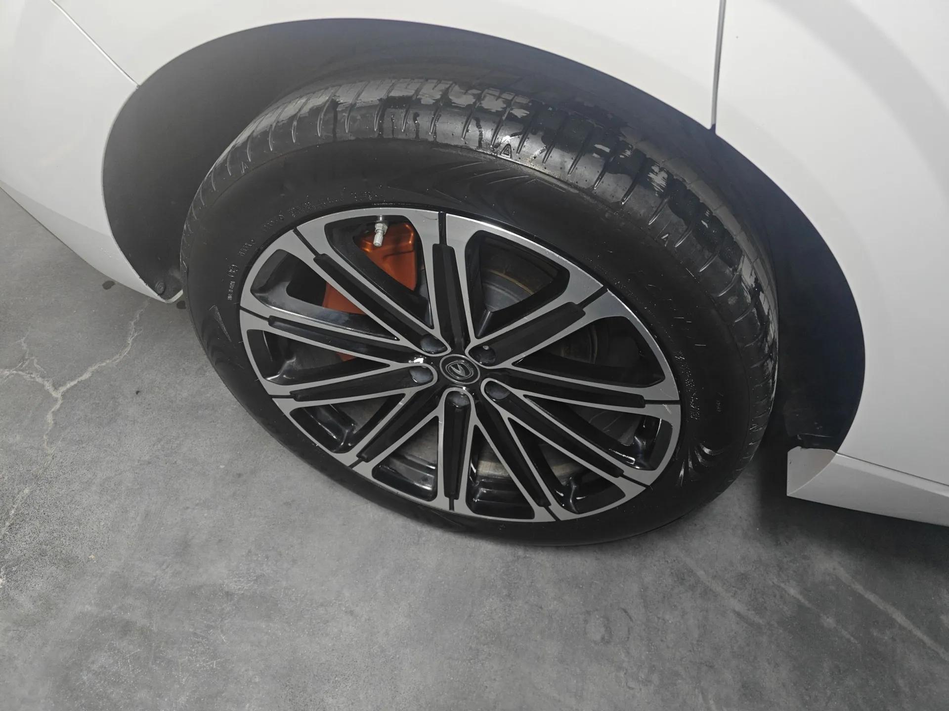 CHANGAN UNI-K iDD 2022 Blue Whale iDD 130km 1.5T Prestige Model — миниатюра 10