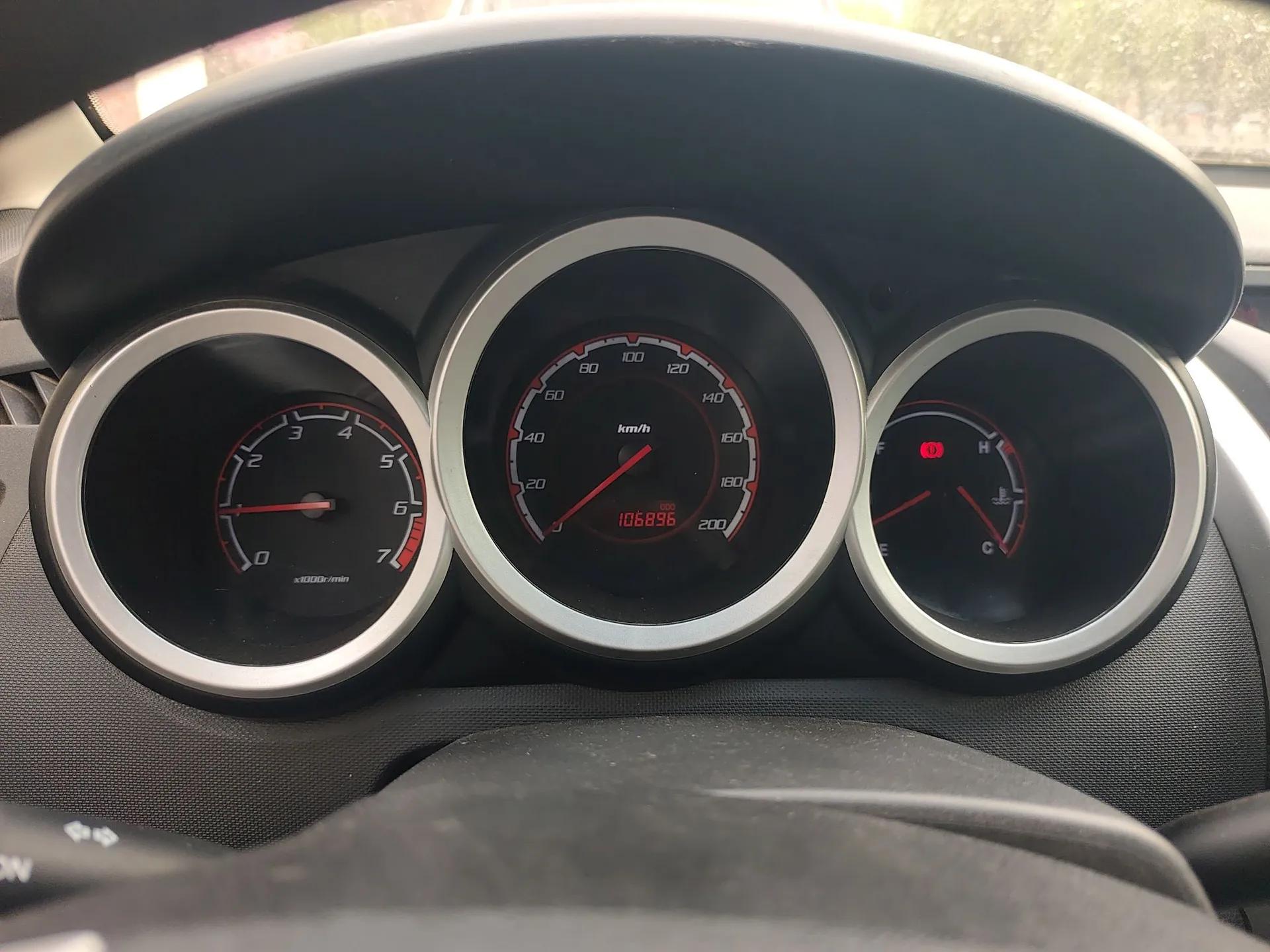 CHANGAN CX20 2014 1.4L Manual Sport Version China IV Standard — миниатюра 12