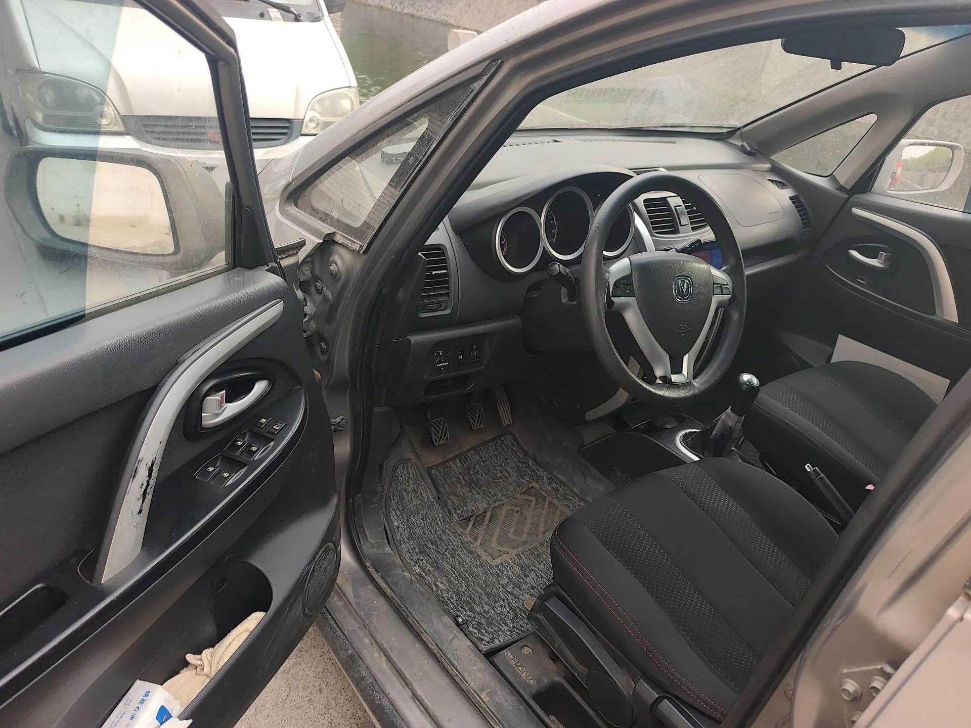 CHANGAN CX20 2014 1.4L Manual Sport Version China IV Standard — миниатюра 17