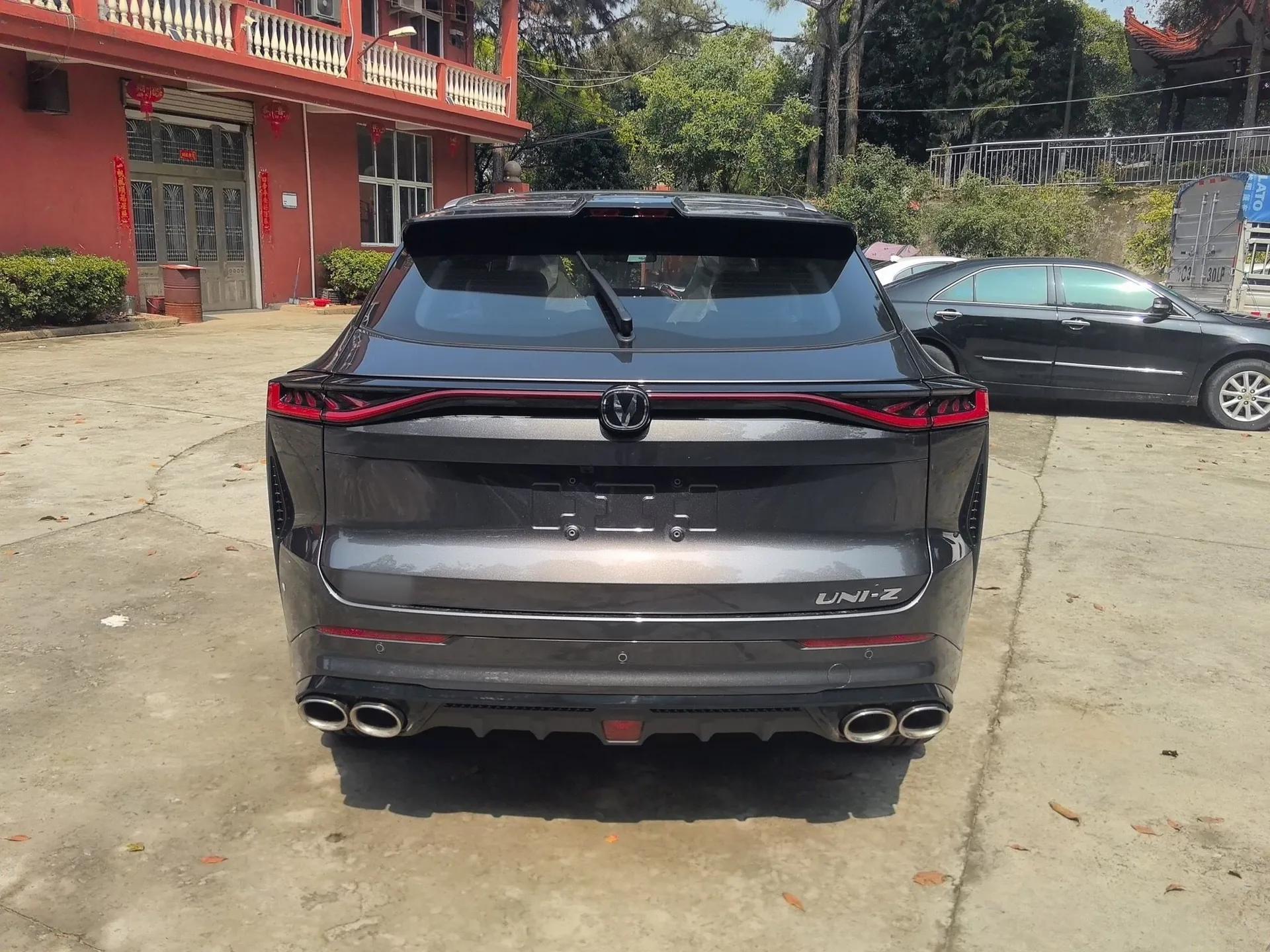 CHANGAN UNI-Z 2025 1.5T Premium Edition — миниатюра 6