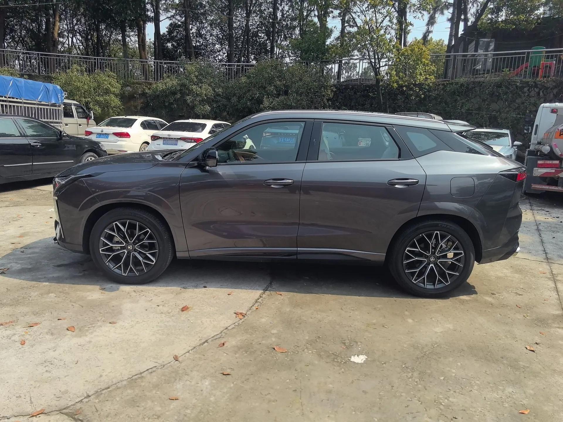 CHANGAN UNI-Z 2025 1.5T Premium Edition — миниатюра 7