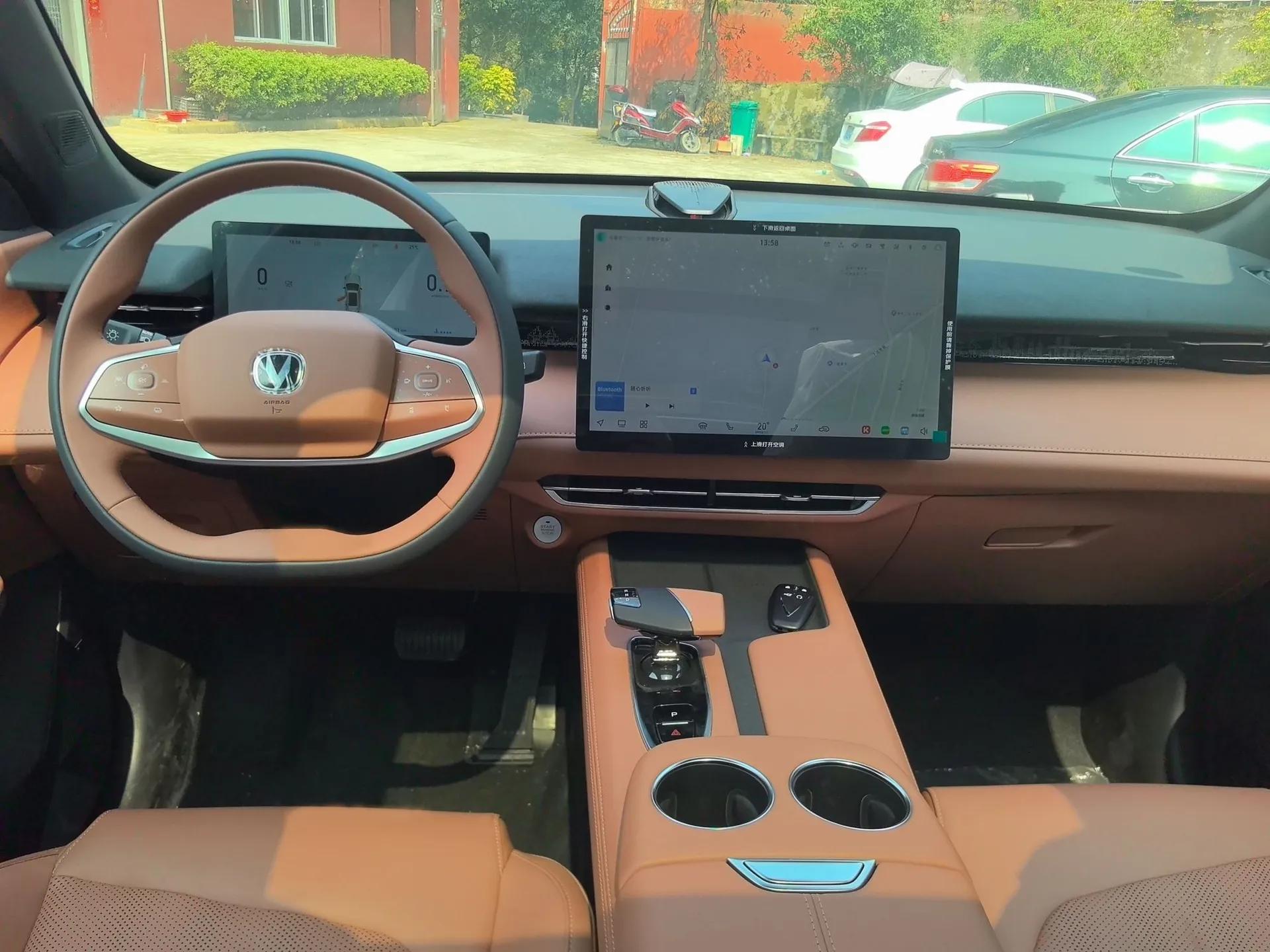 CHANGAN UNI-Z 2025 1.5T Premium Edition — миниатюра 10