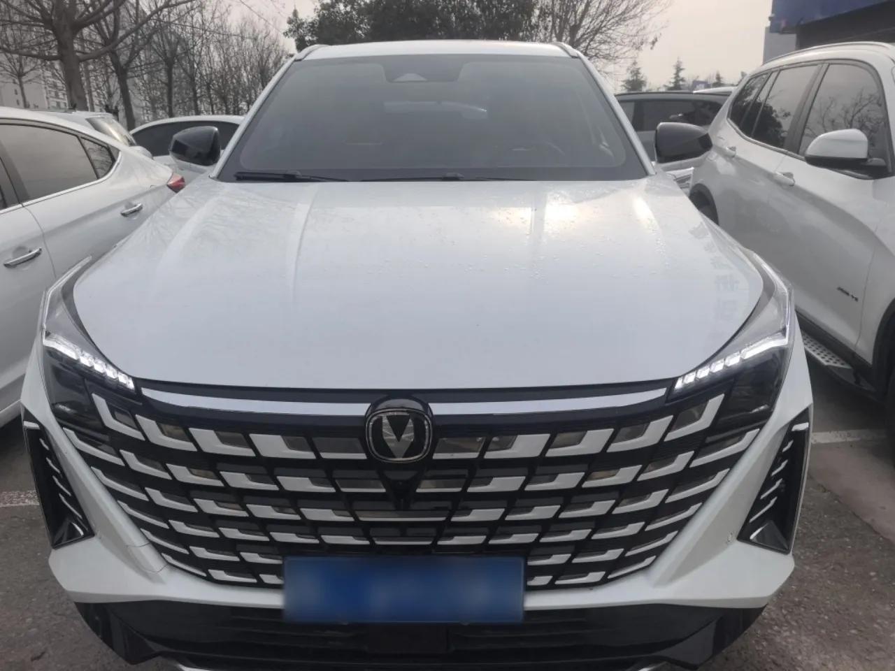 CHANGAN UNI-Z 2025 1.5T Premium Edition — миниатюра 2