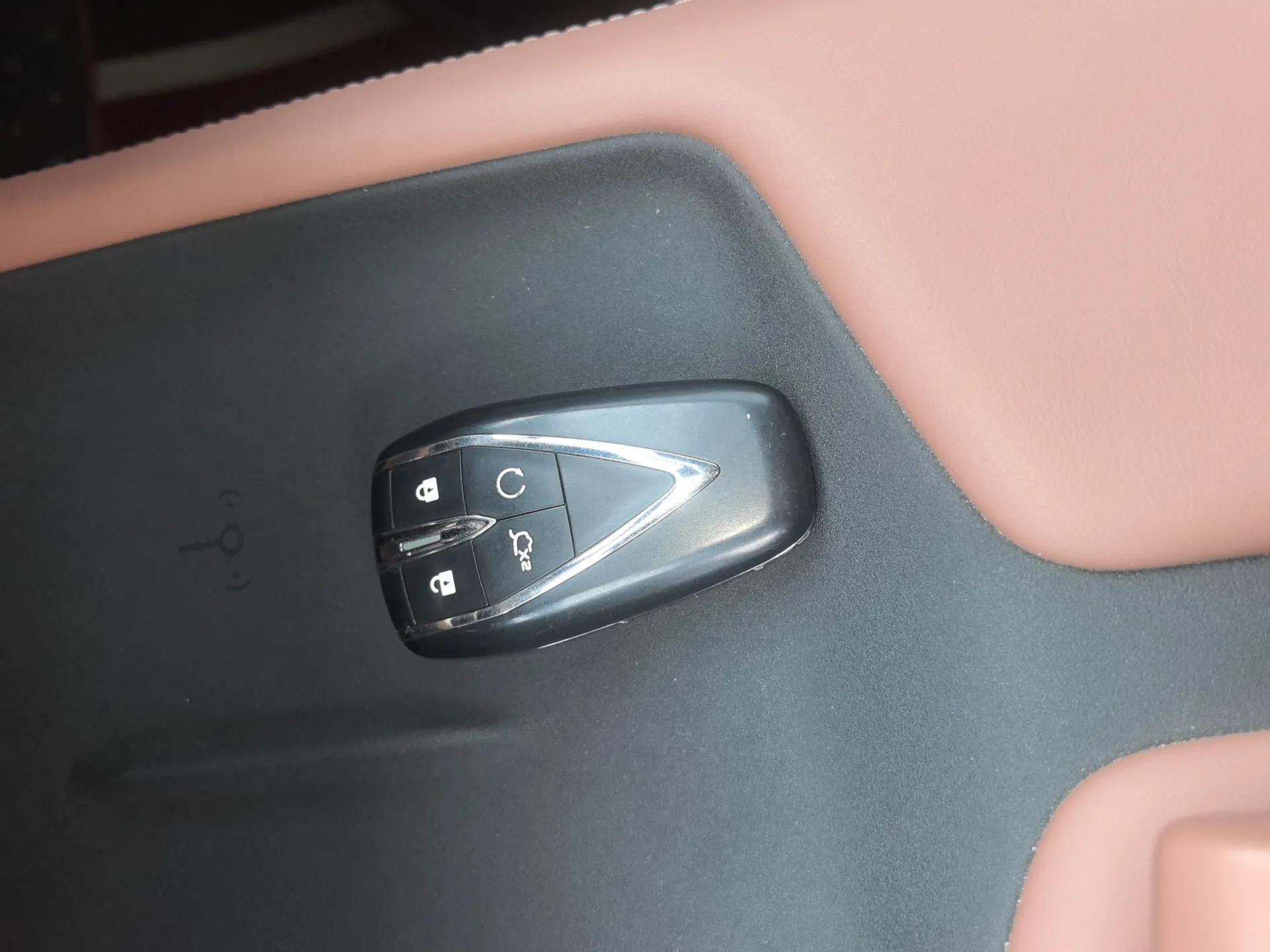 CHANGAN UNI-Z 2025 1.5T Premium Edition — миниатюра 12
