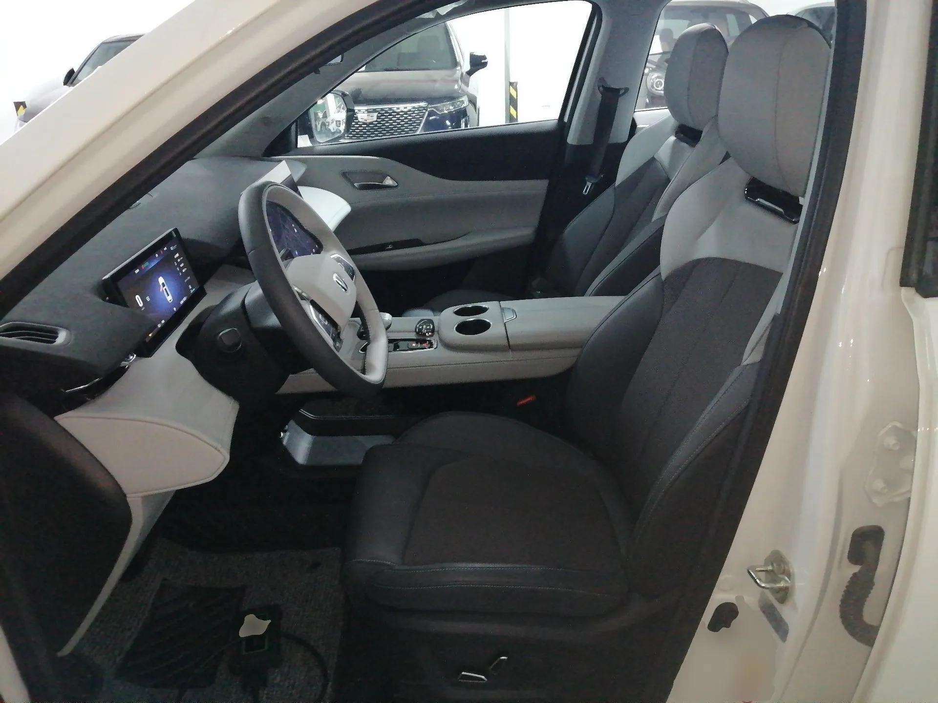 CHANGAN UNI-Z 2025 1.5T Luxury Version — миниатюра 17
