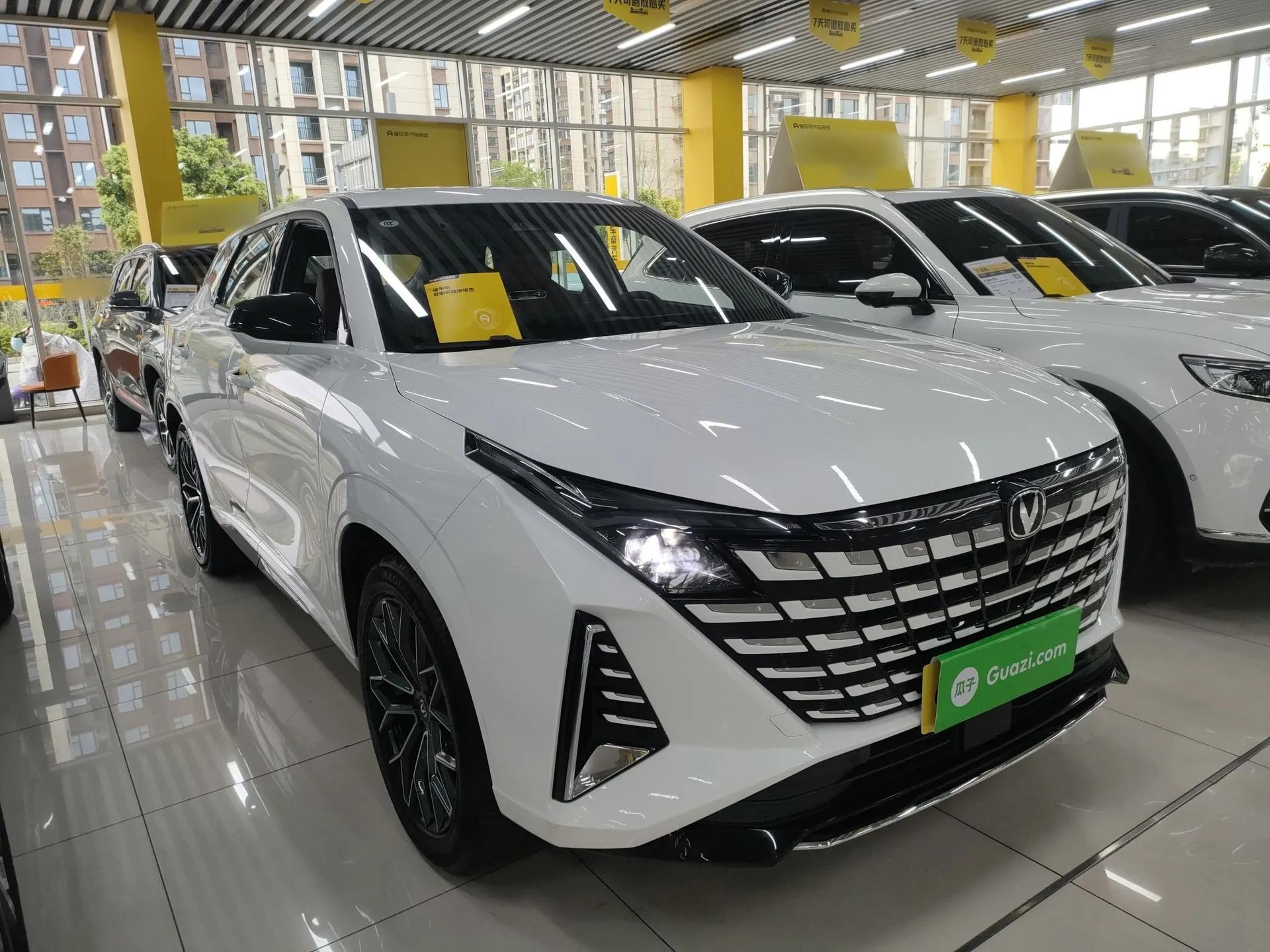 CHANGAN UNI-Z 2025 1.5T Luxury Version — миниатюра 3