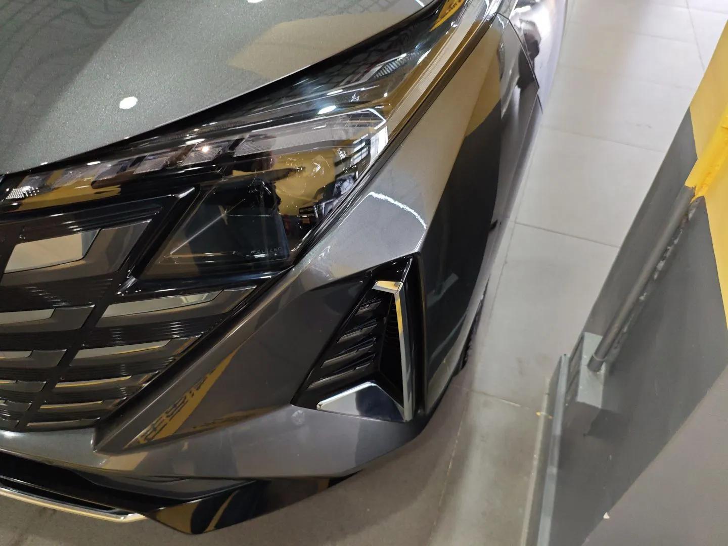 CHANGAN UNI-Z 2025 1.5T Luxury Version — миниатюра 5