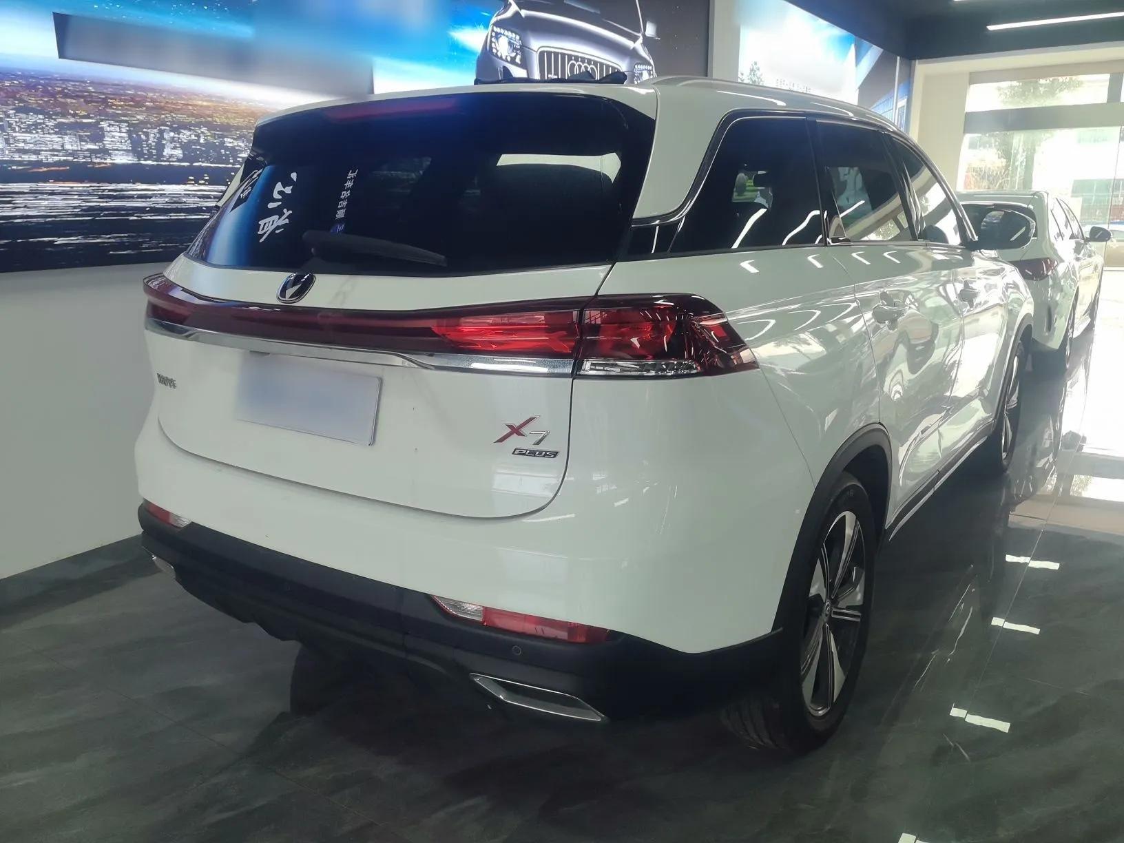 CHANGAN X7 PLUS 2024 1.5T Automatic Luxury 7-Seater — миниатюра 6
