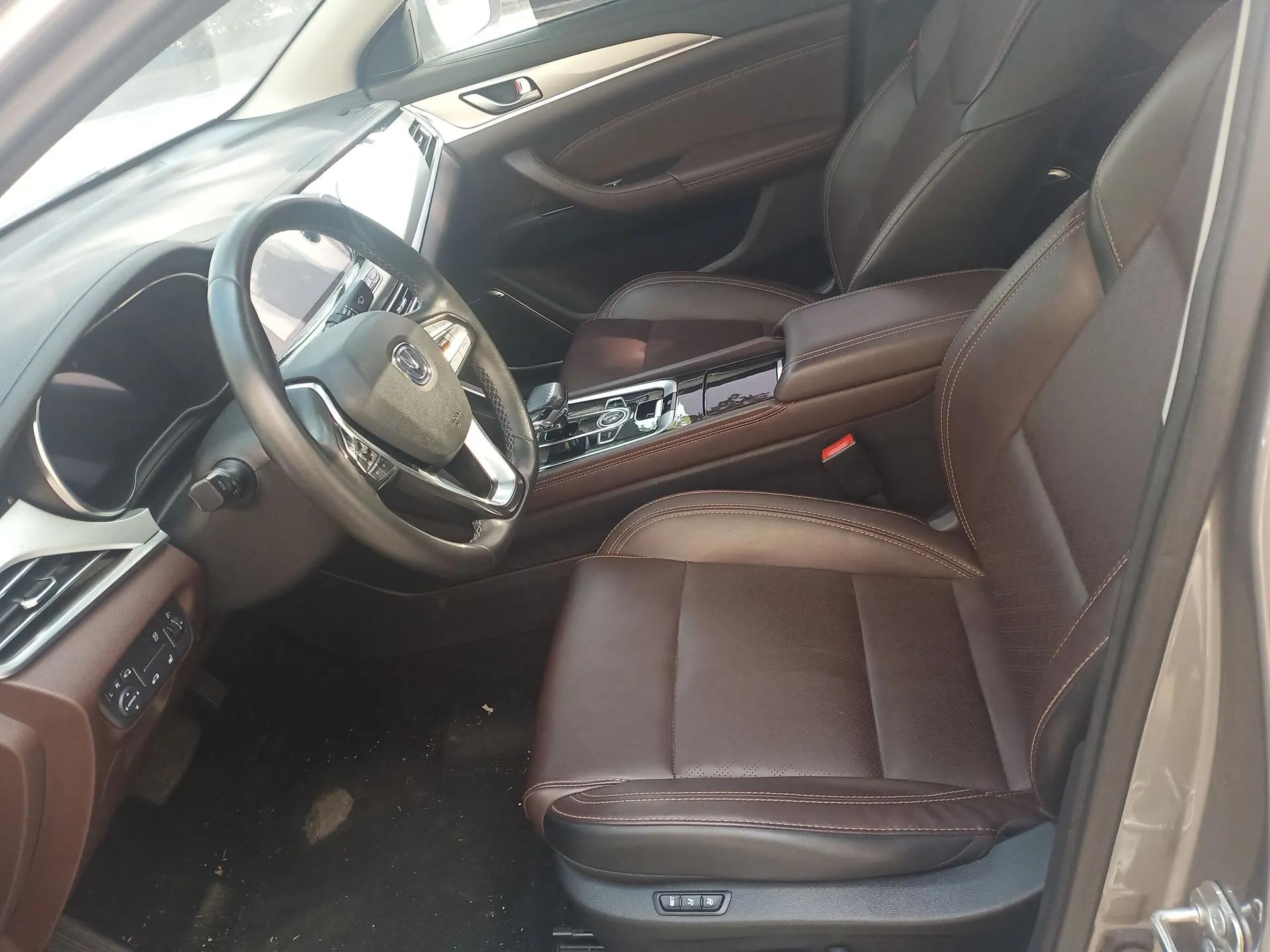 CHANGAN Eado New Energy 2019 EV460 Shared Version — миниатюра 18