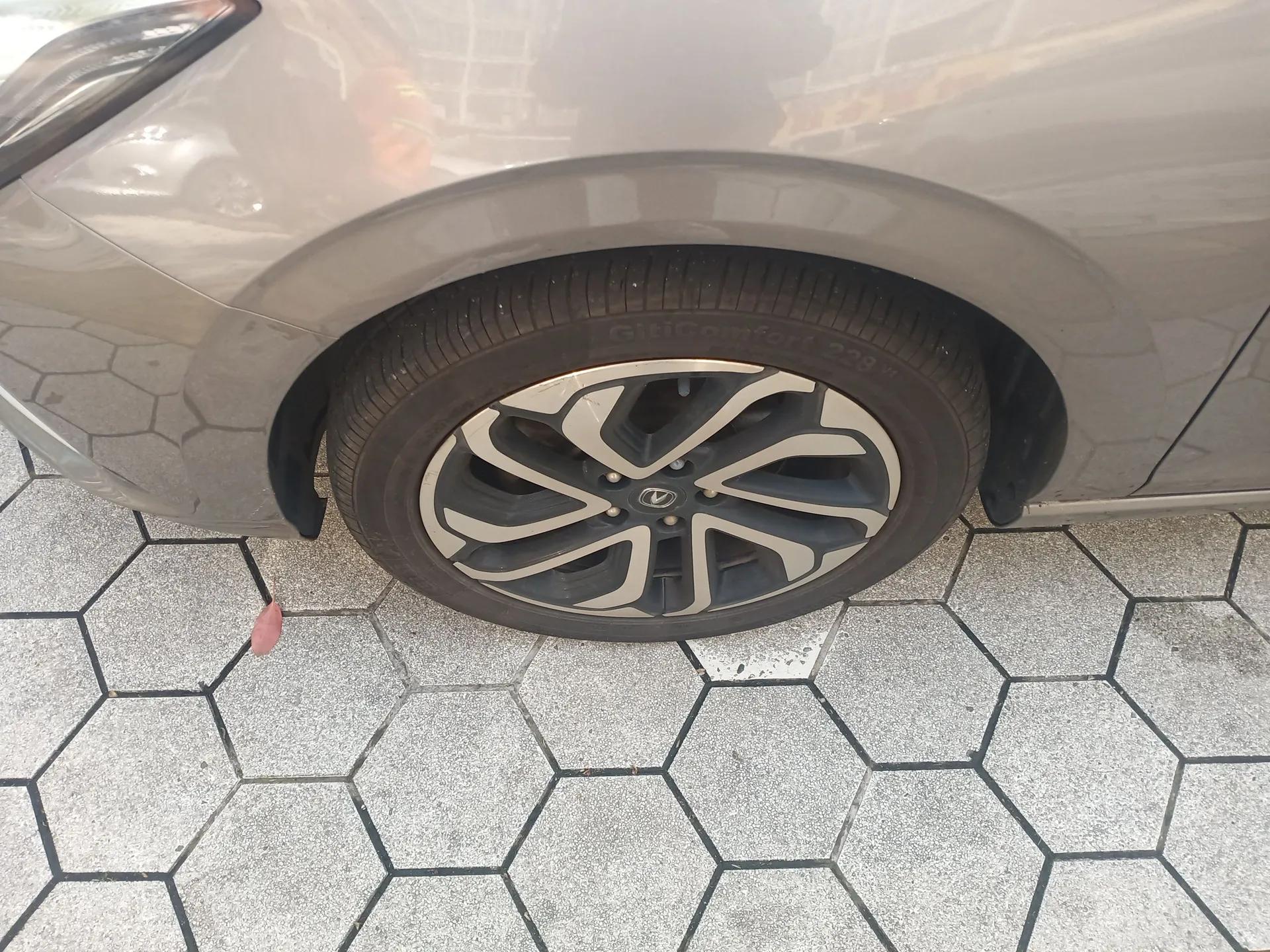 CHANGAN Eado New Energy 2019 EV460 Shared Version — миниатюра 8