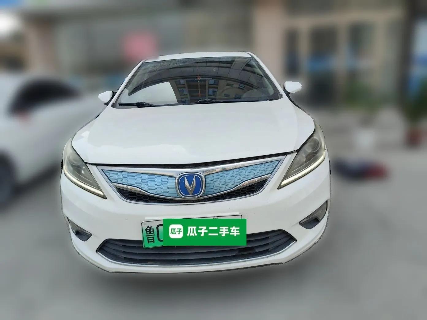 CHANGAN Eado New Energy 2018 EV300 Enjoyment Model — миниатюра 2