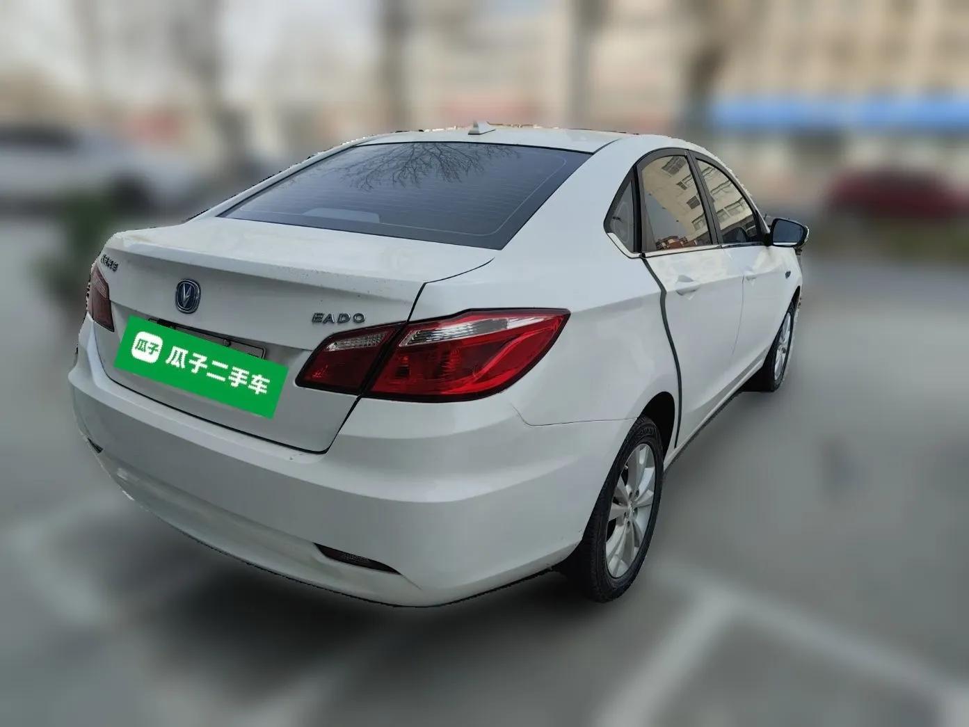 CHANGAN Eado New Energy 2018 EV300 Enjoyment Model — миниатюра 6