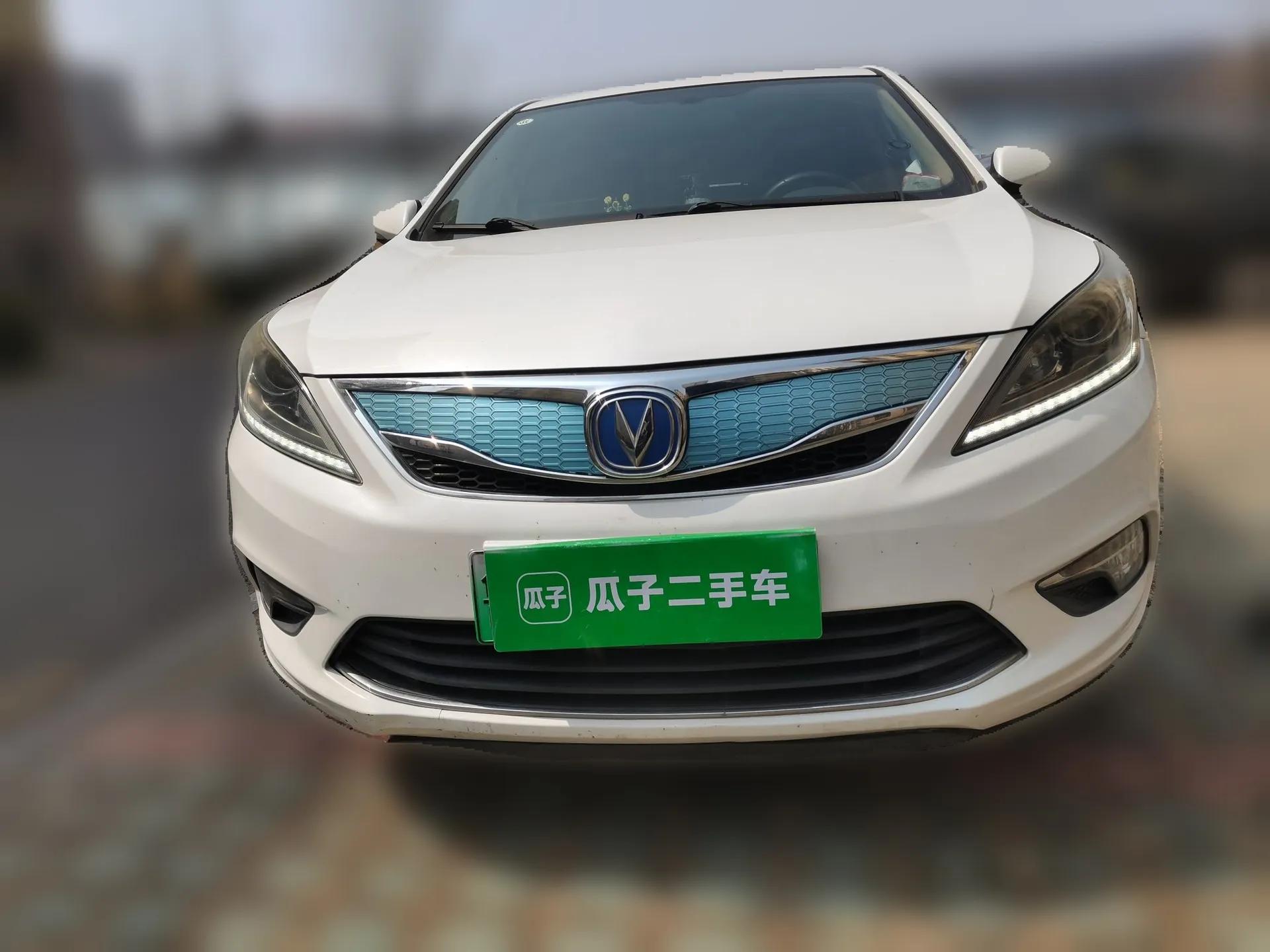 CHANGAN Eado New Energy 2018 EV300 Enjoyment Model — миниатюра 2