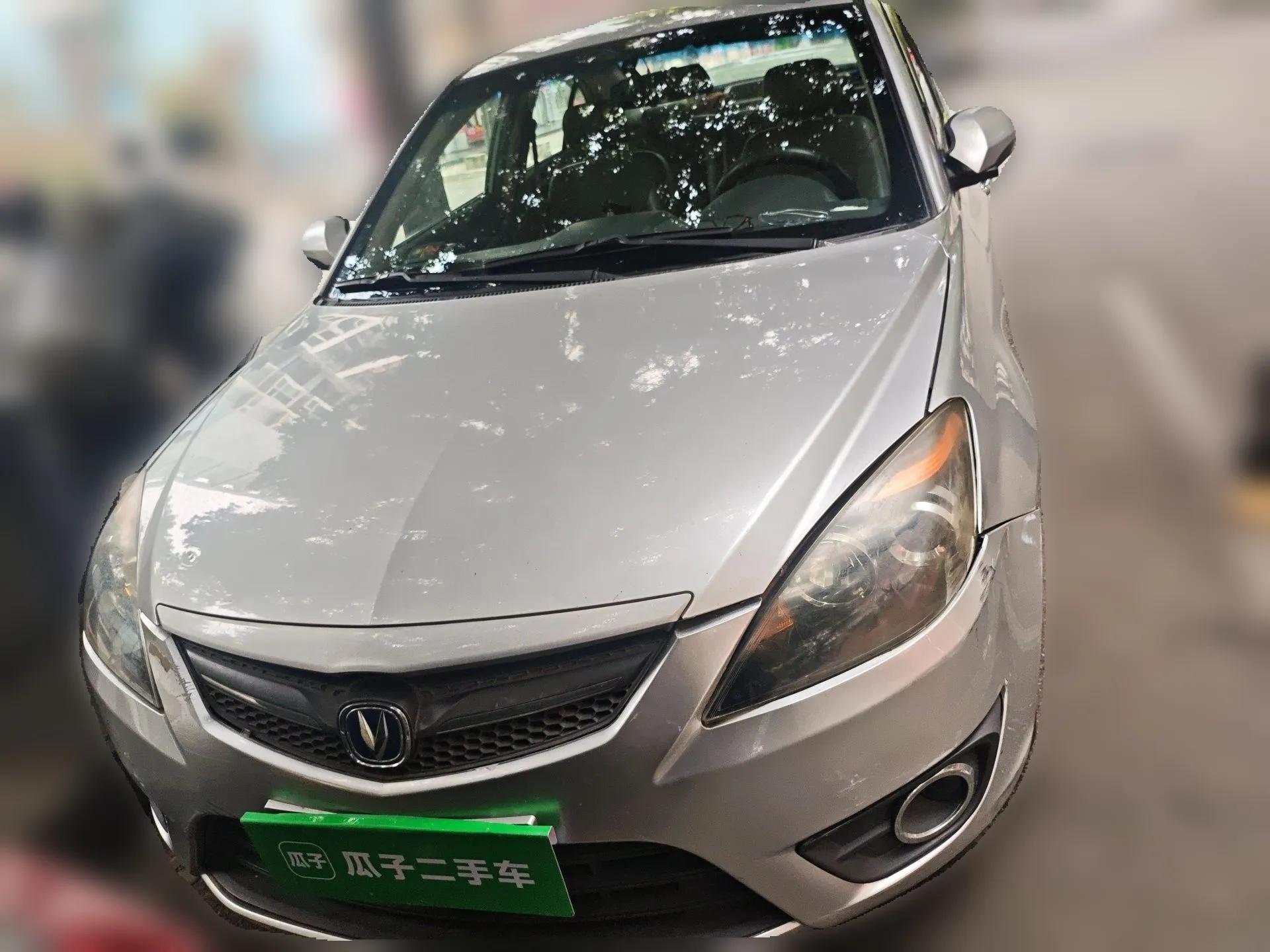 CHANGAN Alsvin 2012 Sedan 1.5L Manual Luxury Model — миниатюра 2