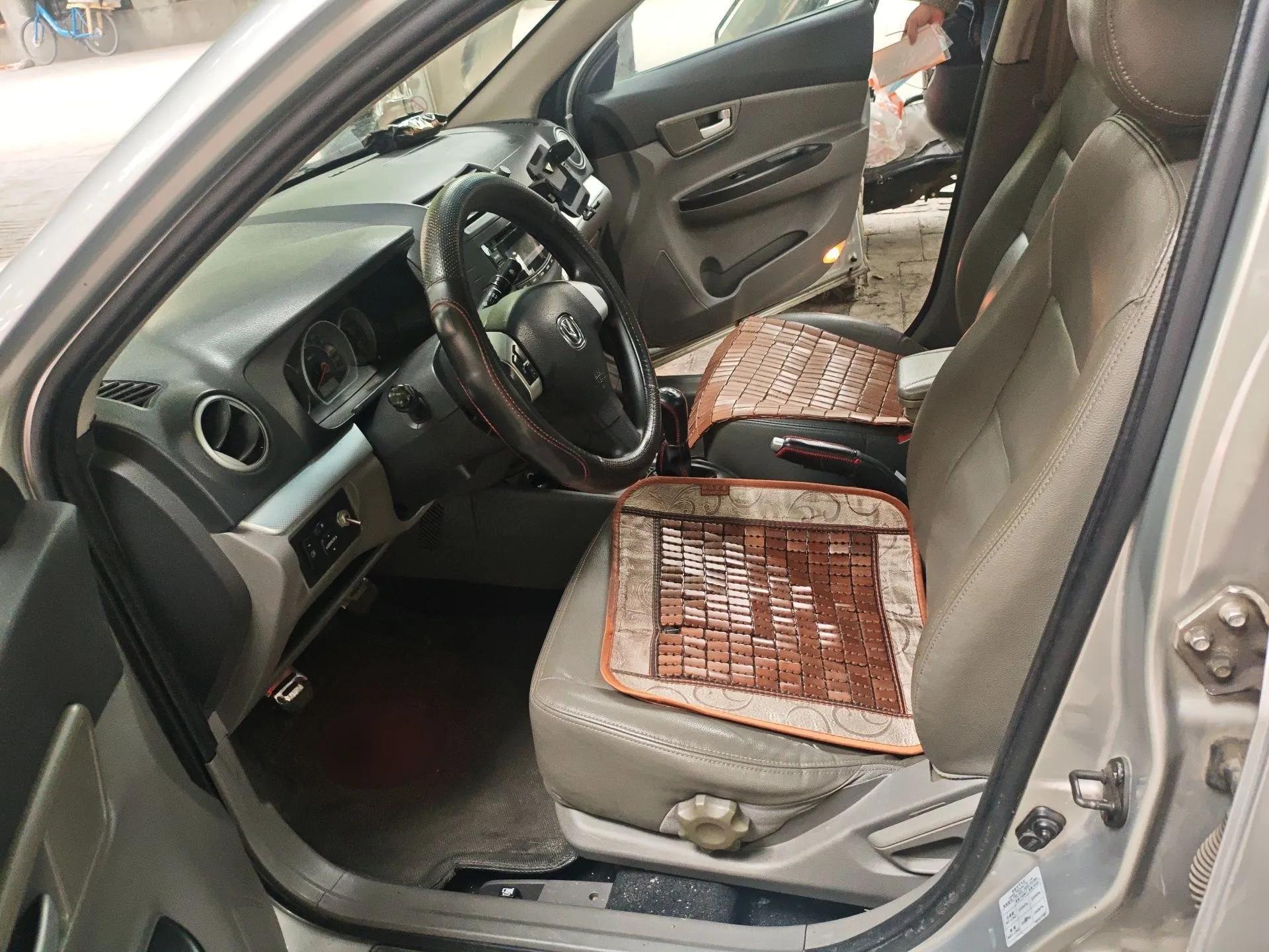 CHANGAN Alsvin 2012 Sedan 1.5L Manual Luxury Model — миниатюра 16