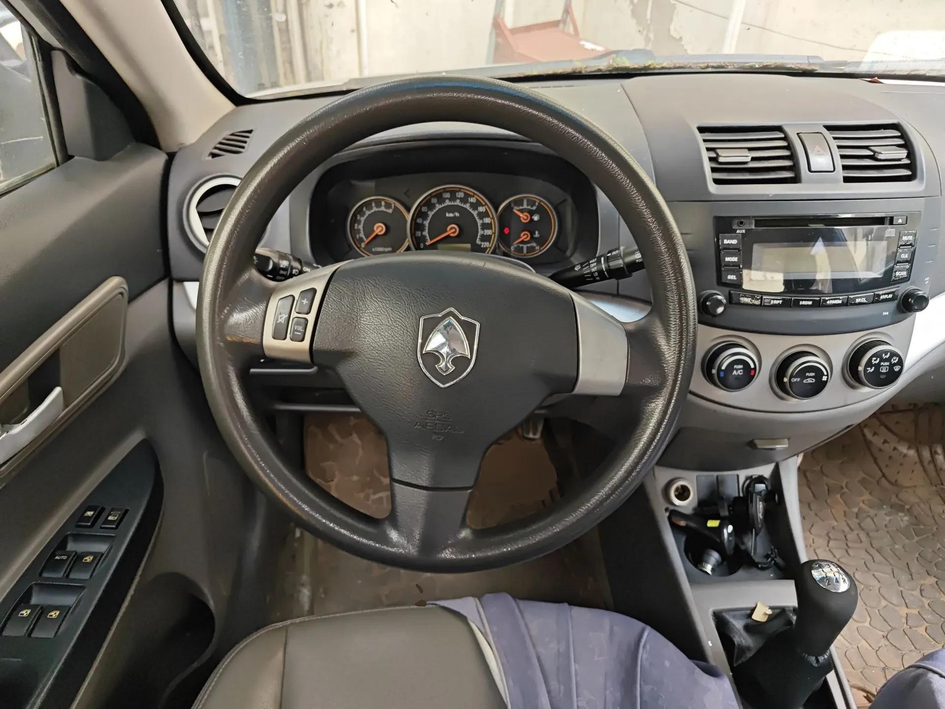 CHANGAN Alsvin 2009 Sedan 1.5L Manual Luxury Model — миниатюра 11