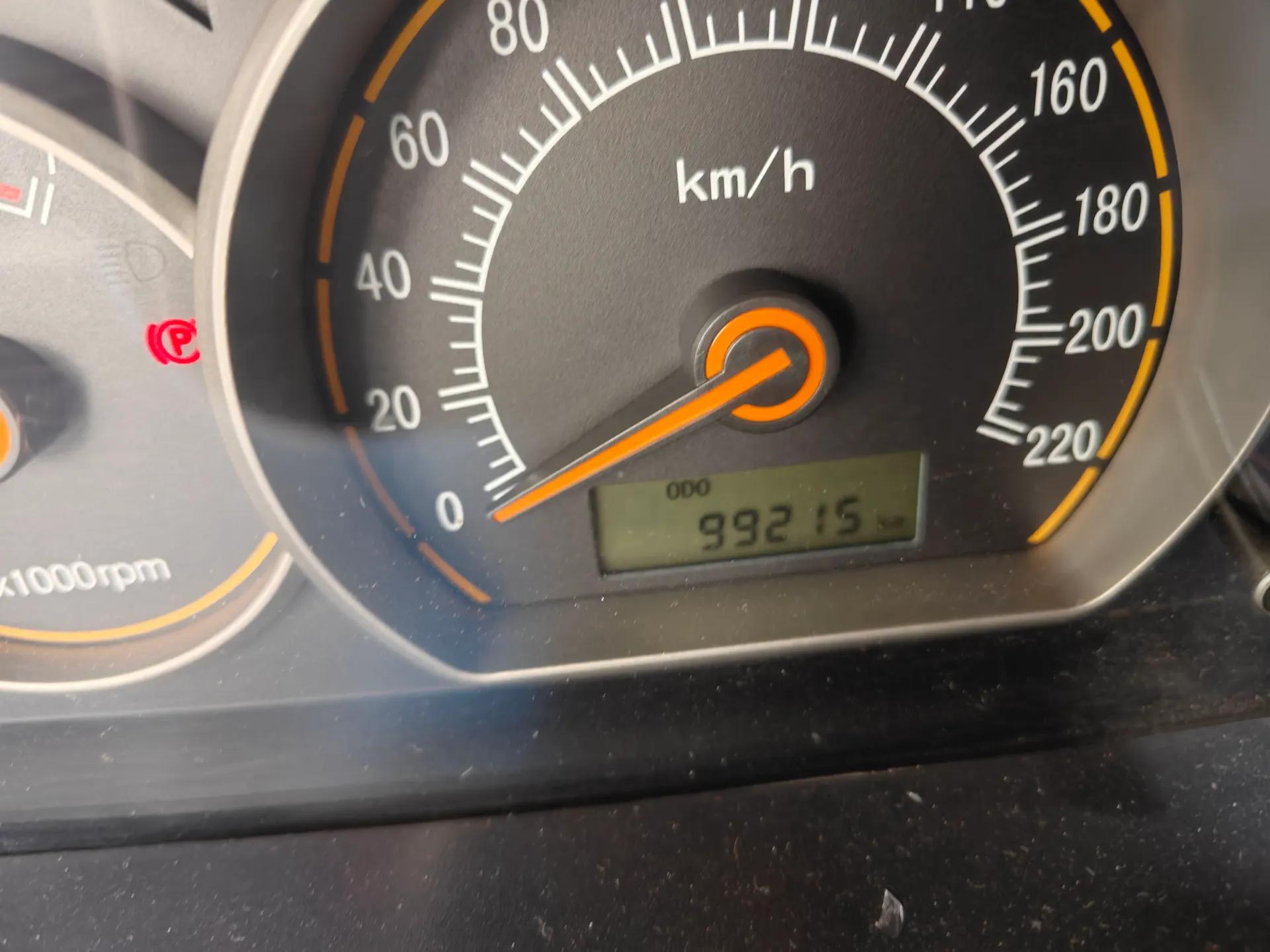 CHANGAN Alsvin 2009 Sedan 1.5L Manual Luxury Model — миниатюра 13