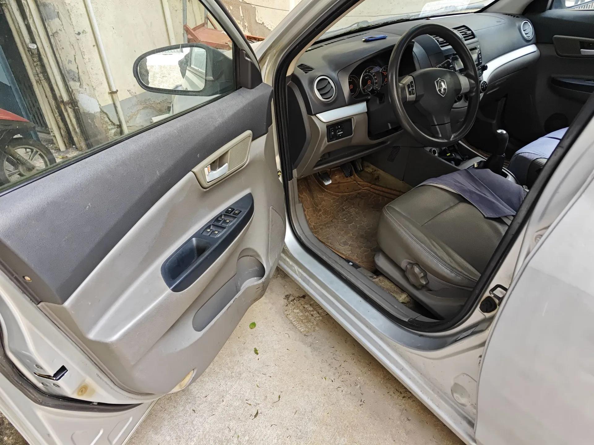 CHANGAN Alsvin 2009 Sedan 1.5L Manual Luxury Model — миниатюра 17