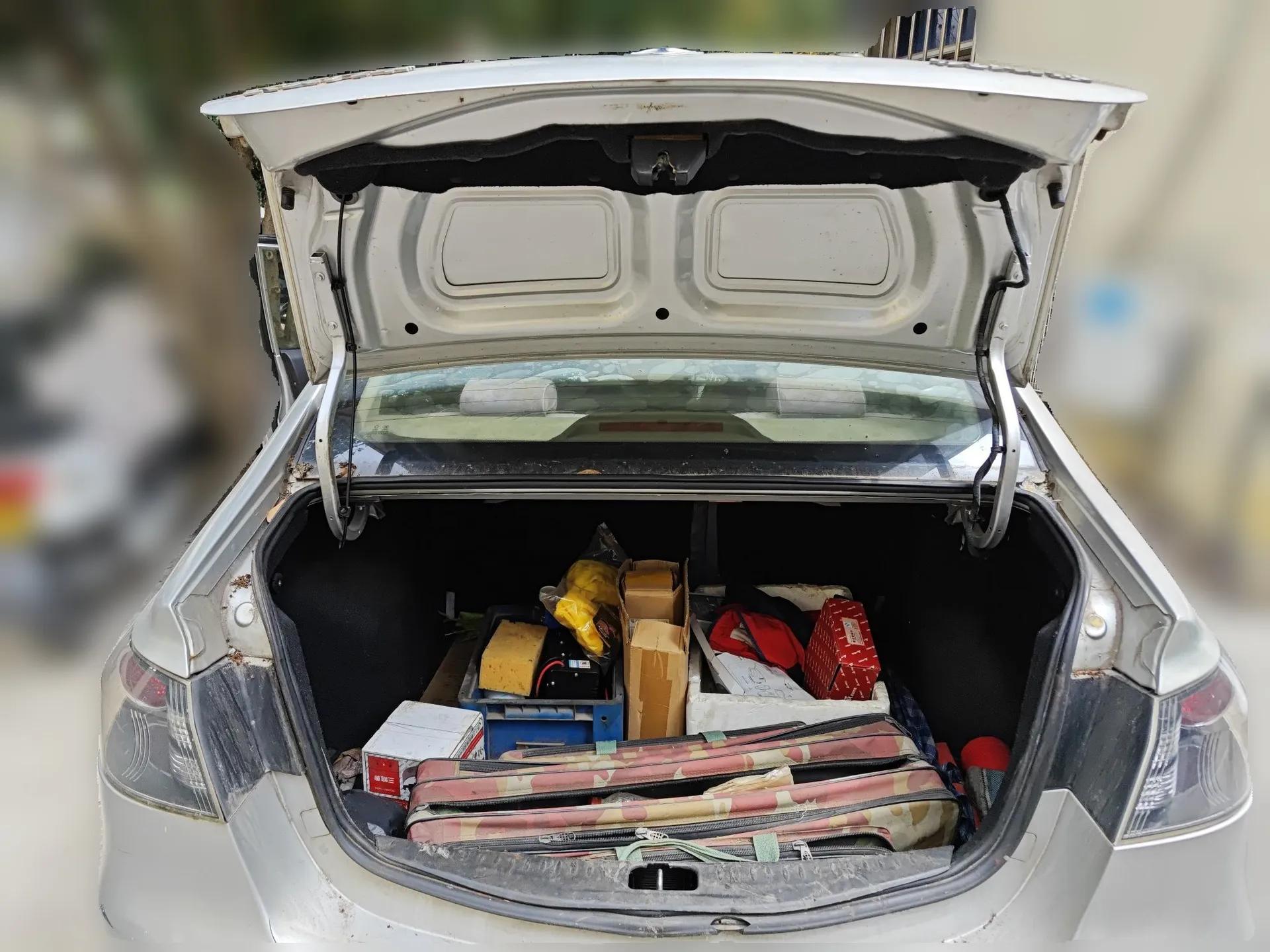 CHANGAN Alsvin 2009 Sedan 1.5L Manual Luxury Model — миниатюра 20