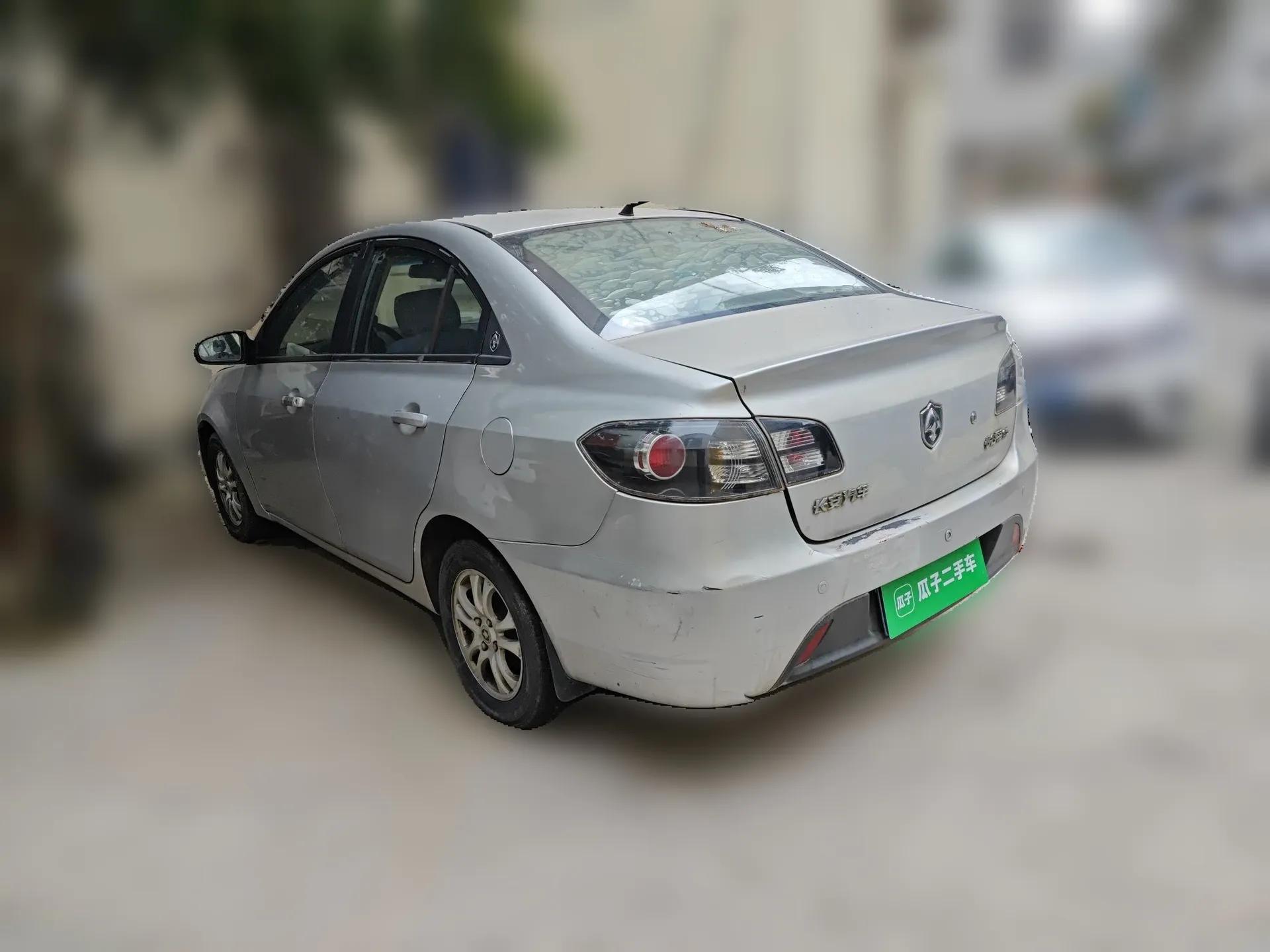 CHANGAN Alsvin 2009 Sedan 1.5L Manual Luxury Model — миниатюра 4