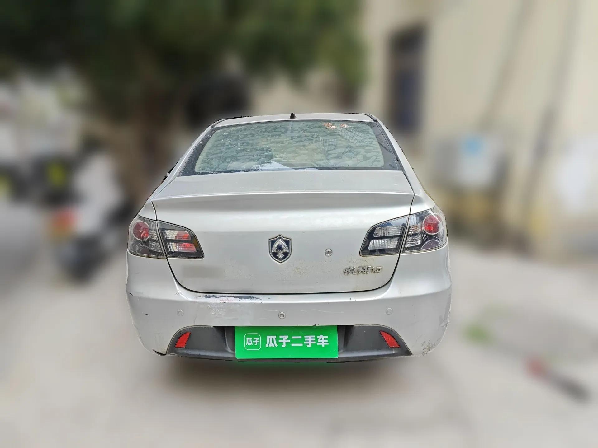 CHANGAN Alsvin 2009 Sedan 1.5L Manual Luxury Model — миниатюра 5
