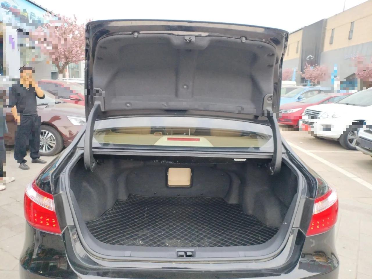 CHANGAN Raeton 2014 1.8T Automatic Elite Anniversary Edition China IV Standard — миниатюра 21