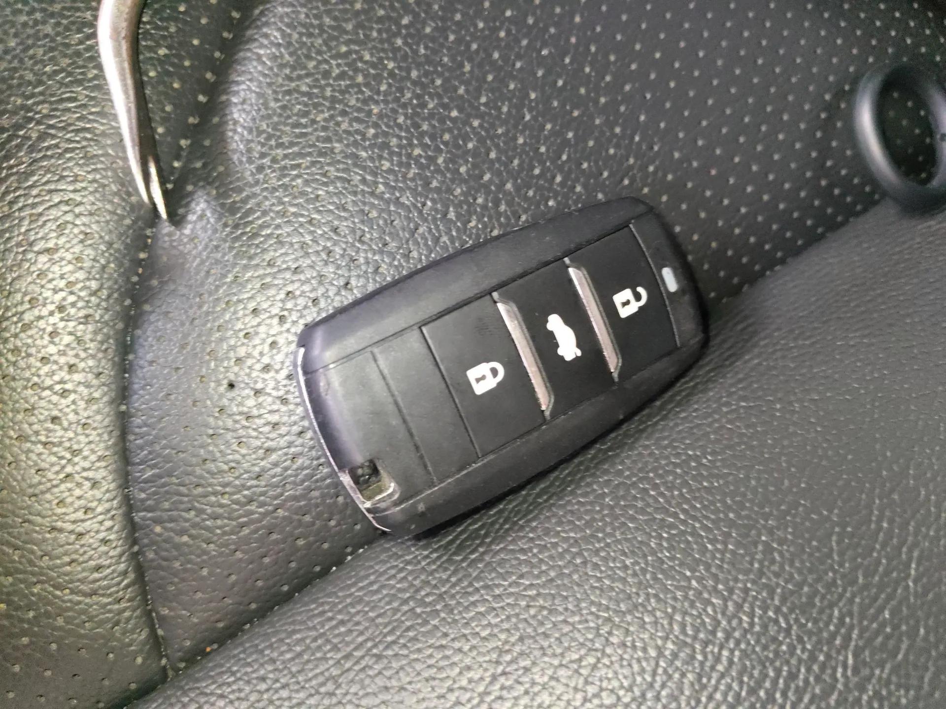 CHANGAN Raeton 2014 1.8T Automatic Prestige Anniversary Edition China V Standard — миниатюра 12