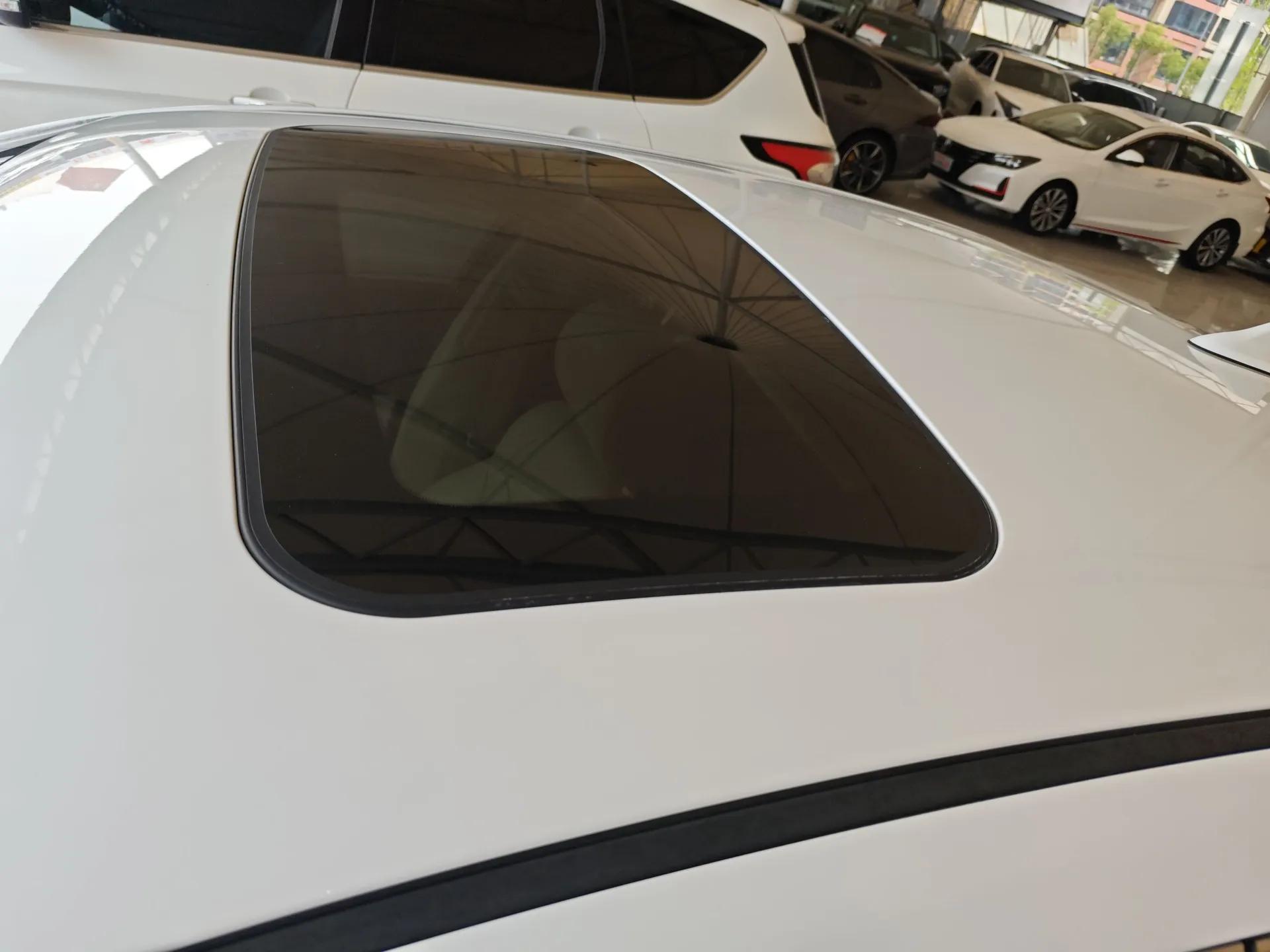 CHANGAN Raeton 2014 1.8T Automatic Elite Anniversary Edition China IV Standard — миниатюра 11