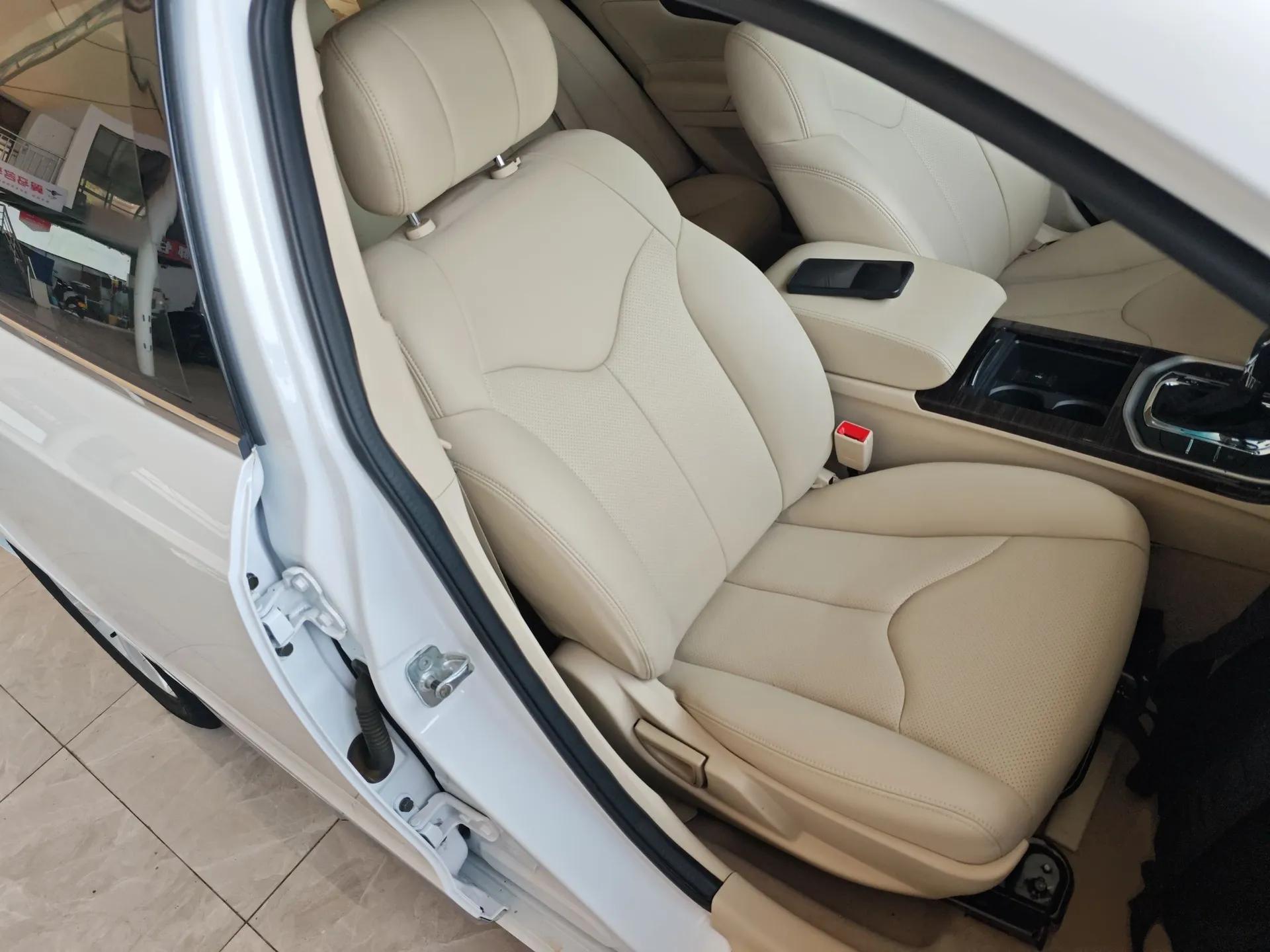 CHANGAN Raeton 2014 1.8T Automatic Elite Anniversary Edition China IV Standard — миниатюра 23