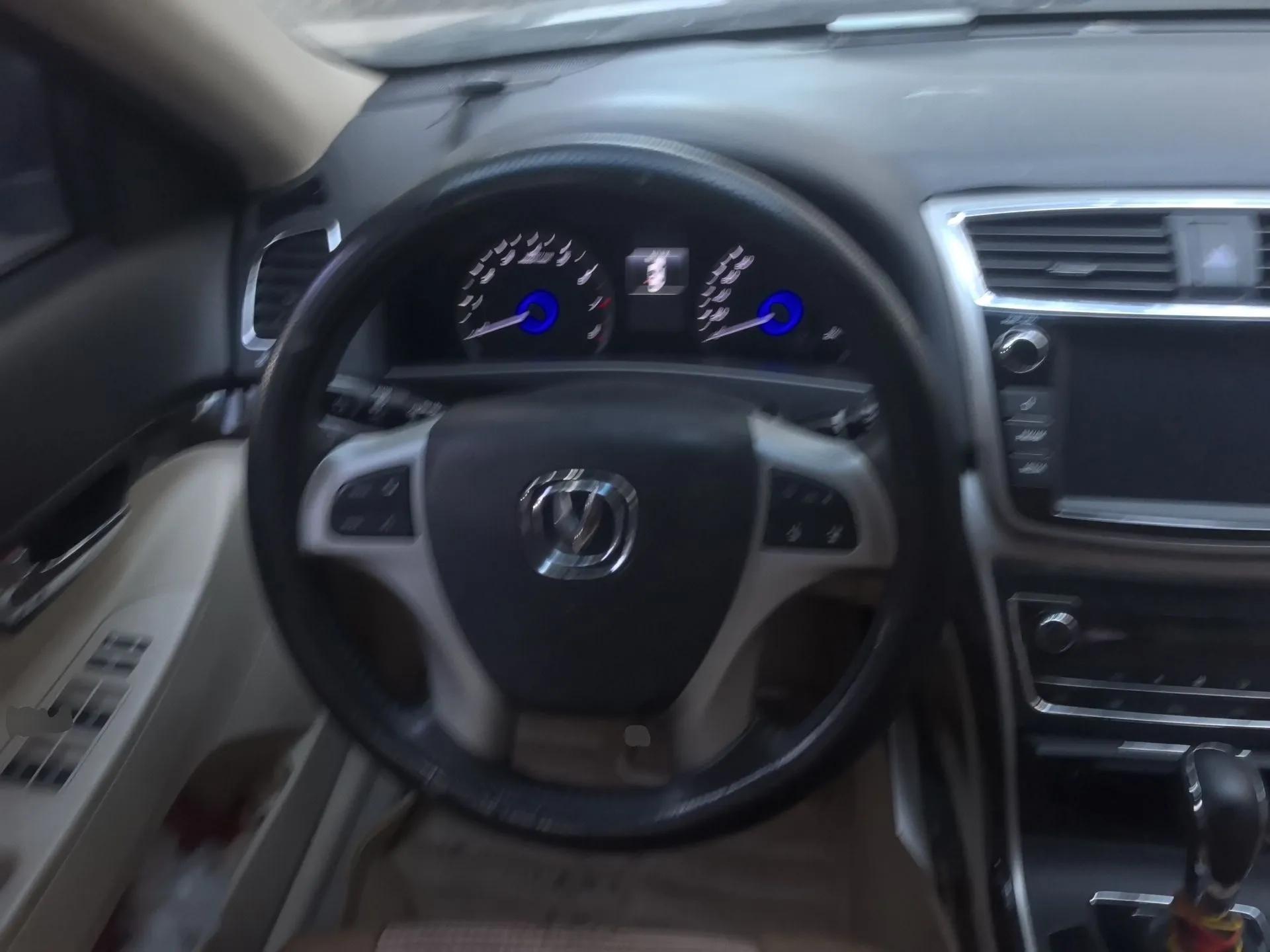 CHANGAN Raeton 2016 1.8T Automatic Smart Enjoyment Deluxe Model — миниатюра 11