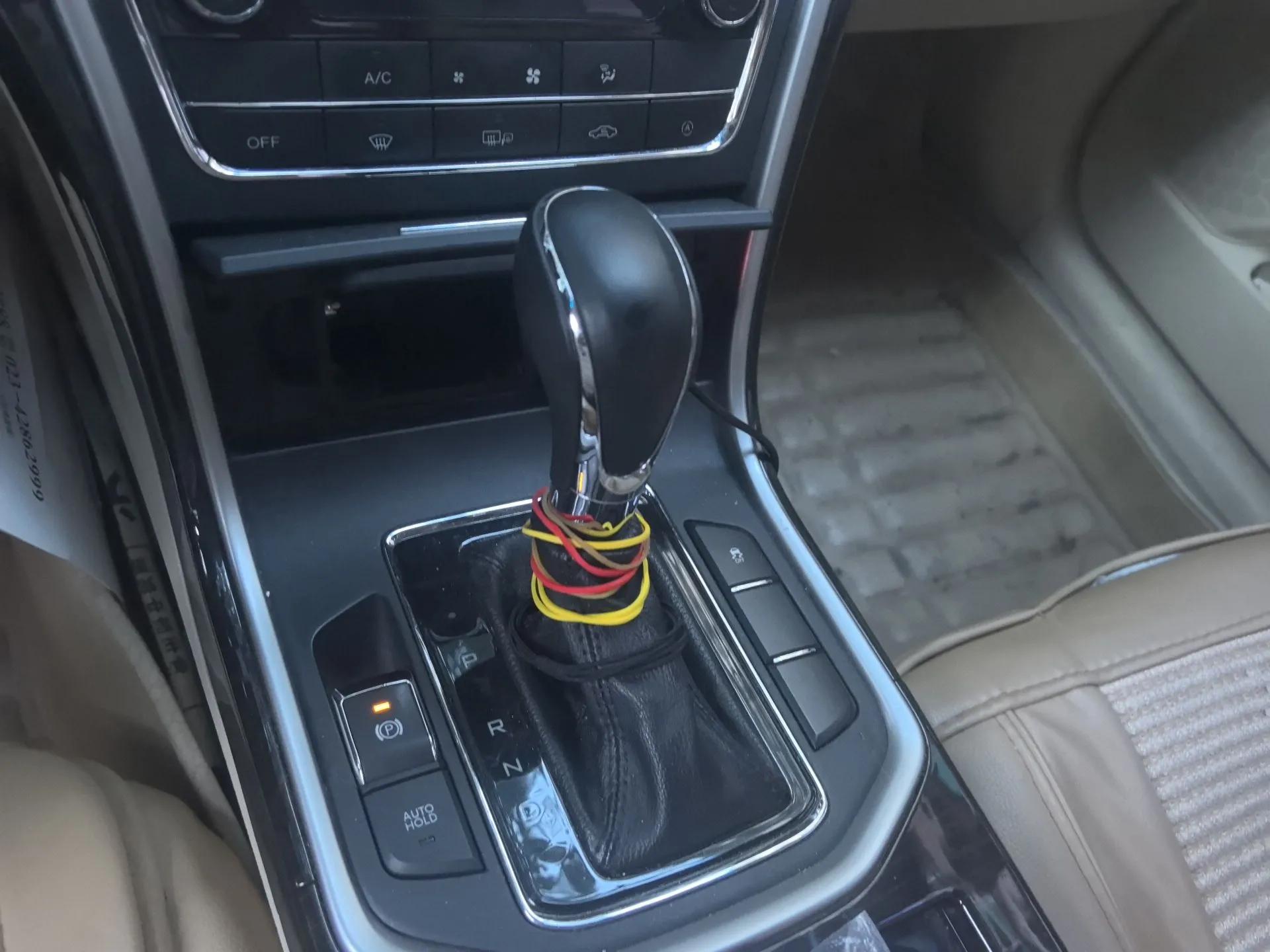 CHANGAN Raeton 2016 1.8T Automatic Smart Enjoyment Deluxe Model — миниатюра 15