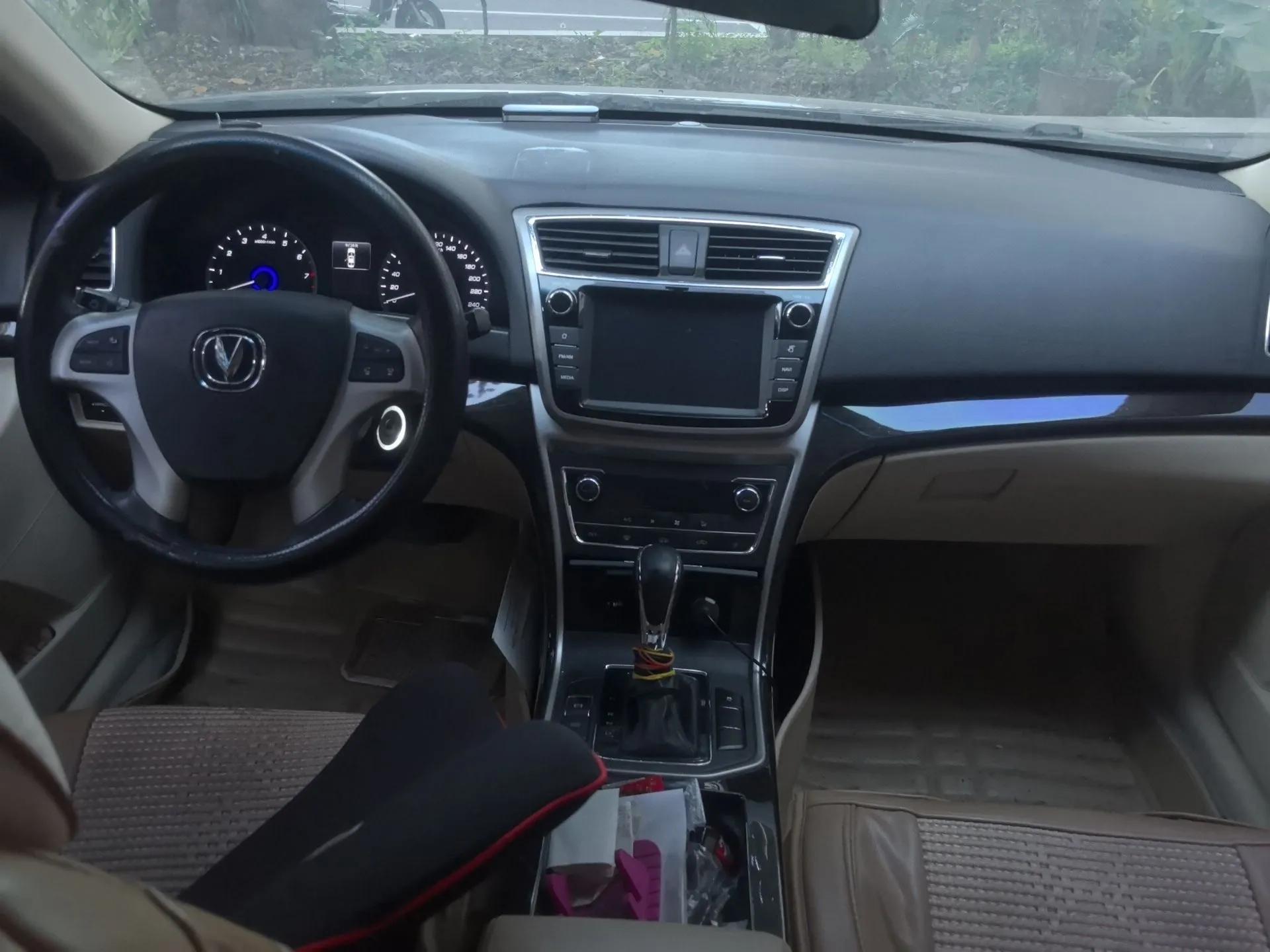 CHANGAN Raeton 2016 1.8T Automatic Smart Enjoyment Deluxe Model — миниатюра 10