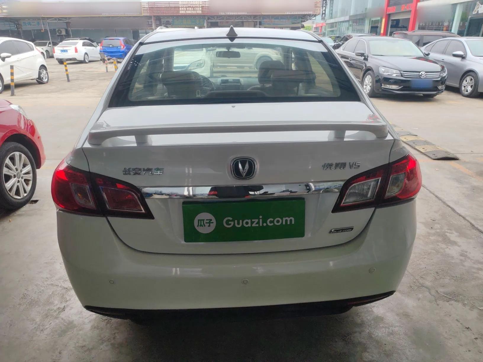 CHANGAN Alsvin V5 2012 1.5L Manual Sport Version China IV Standard — миниатюра 5