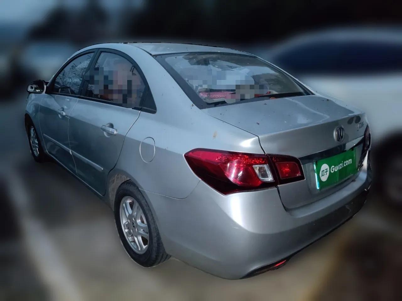 CHANGAN Alsvin V5 2012 1.5L Manual Dream Edition — миниатюра 4