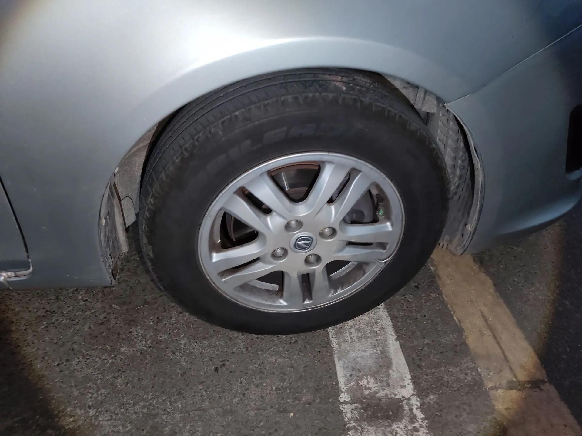CHANGAN Alsvin V5 2012 1.5L Manual Dream Edition — миниатюра 8