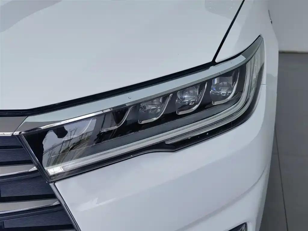 Qin 2019 1.5L Automatic Deluxe Edition — миниатюра 7