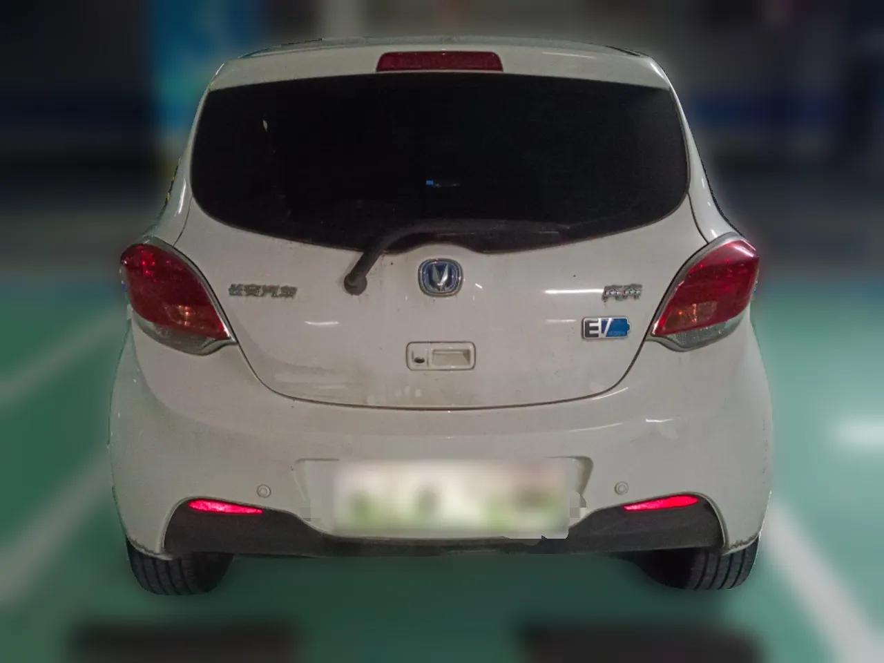 CHANGAN Benni EV 2018 EV260 Fashion Edition — миниатюра 5