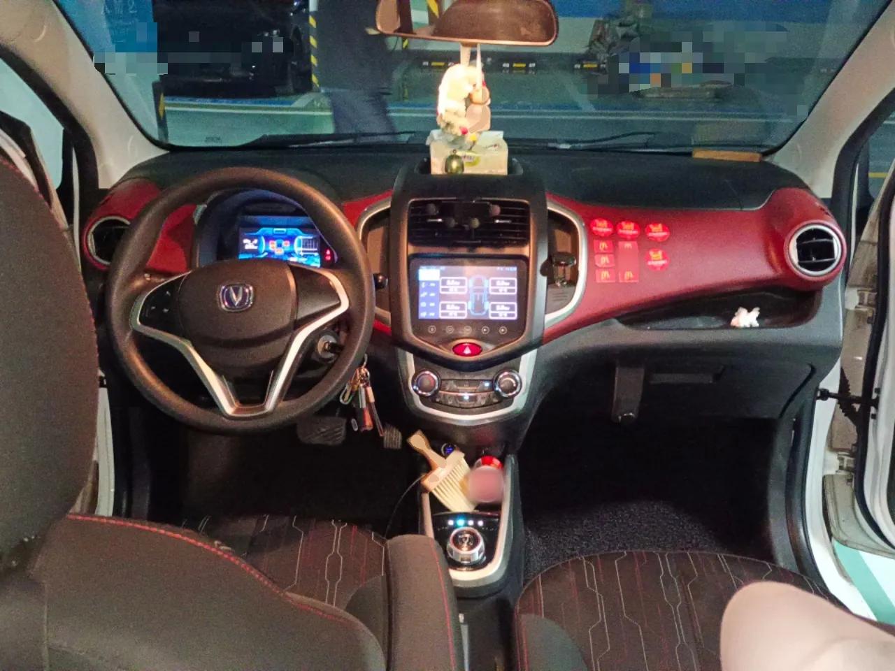 CHANGAN Benni EV 2018 EV260 Fashion Edition — миниатюра 10