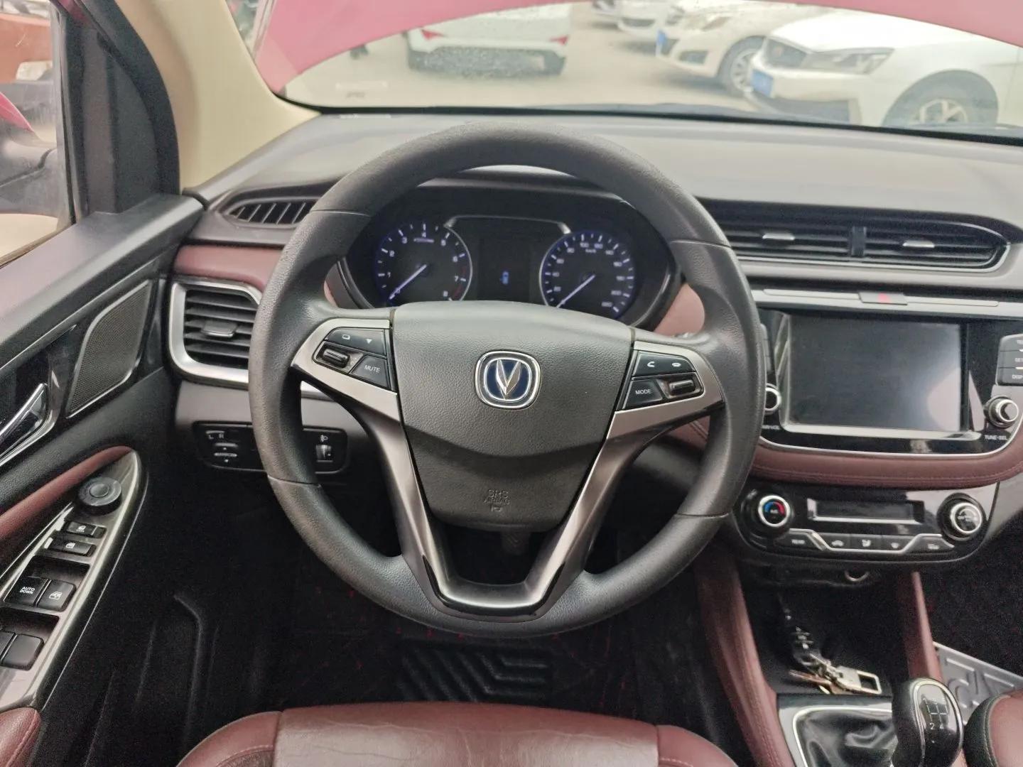 CHANGAN Lingxuan 2017 1.6L Manual Happiness Edition — миниатюра 14