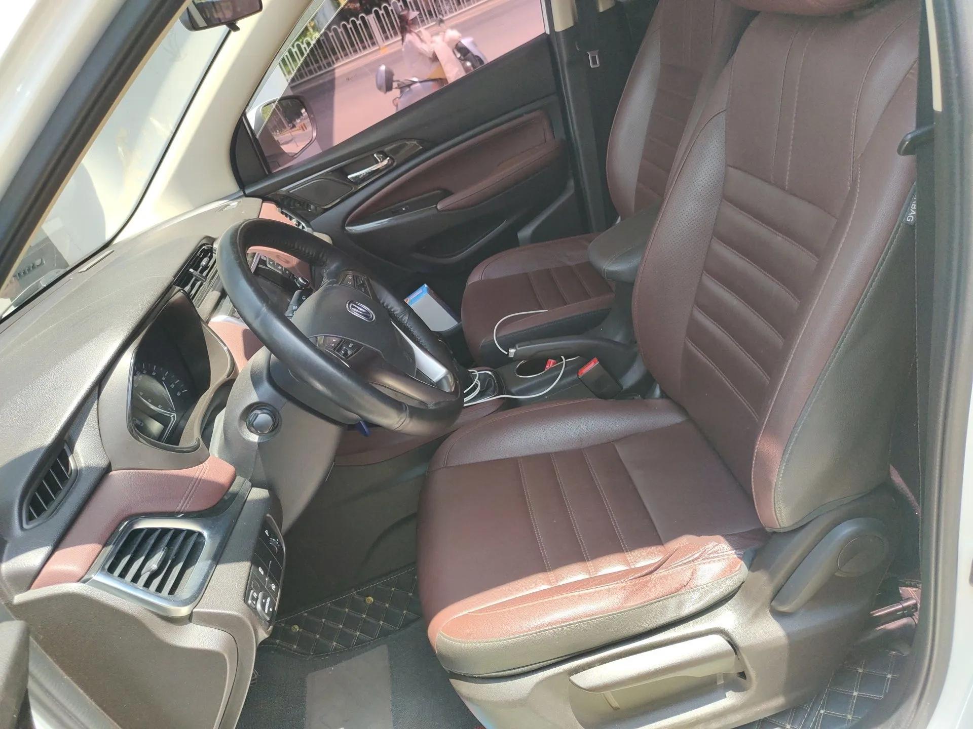 CHANGAN Lingxuan 2017 1.5T Manual Joyful & Happy Model — миниатюра 16