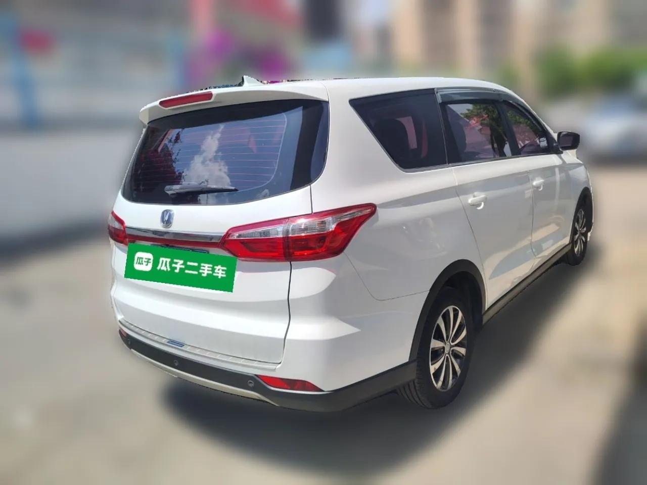 CHANGAN Lingxuan 2017 1.5T Manual Joyful & Happy Model — миниатюра 6
