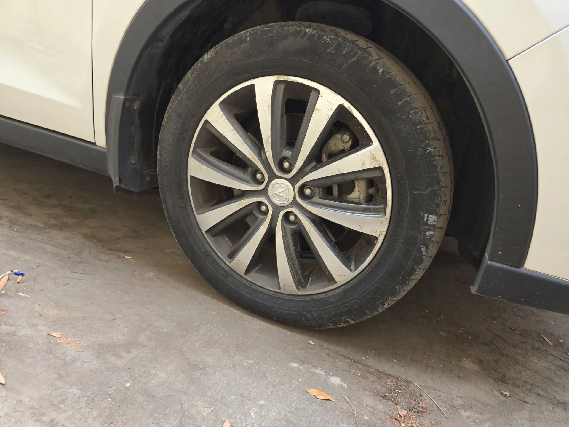CHANGAN Lingxuan 2017 1.5T Automatic Lehuo Happy Edition — миниатюра 8