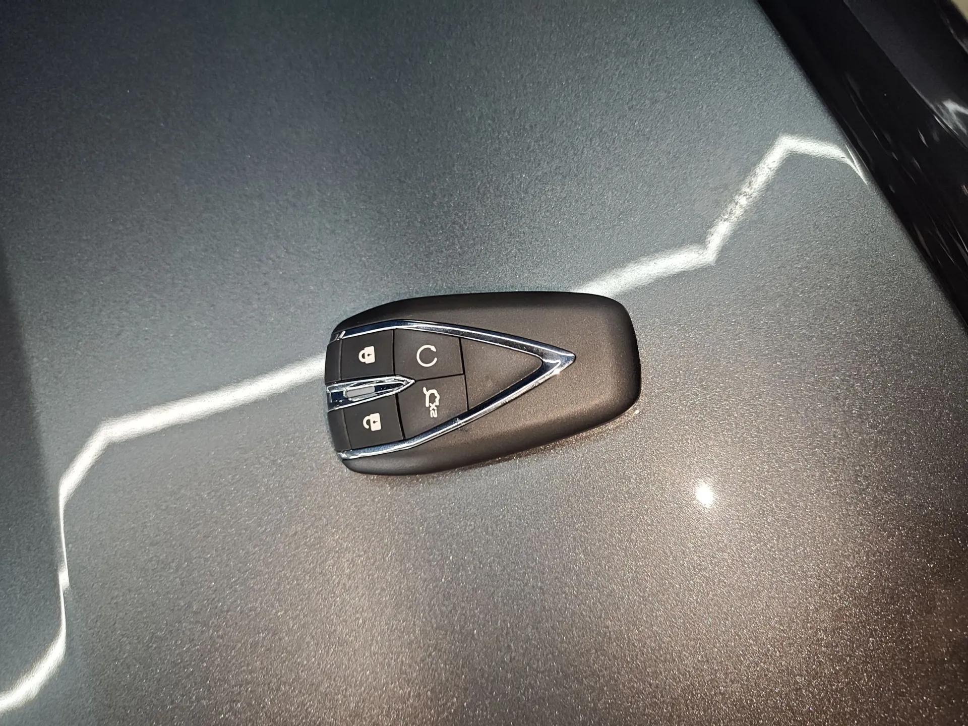 CHANGAN CS75 PLUS iDD 2023 ZhiDian iDD Smart Leading Model — миниатюра 12