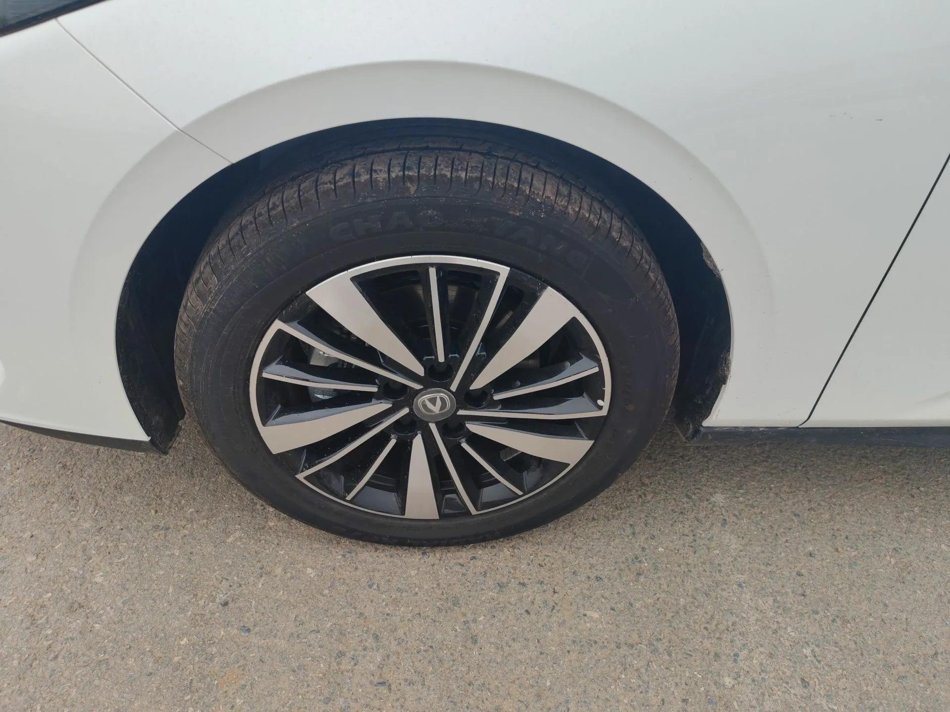 CHANGAN Eado PHEV 2025 Smart New Blue Whale 145KM Battleship Edition — миниатюра 8