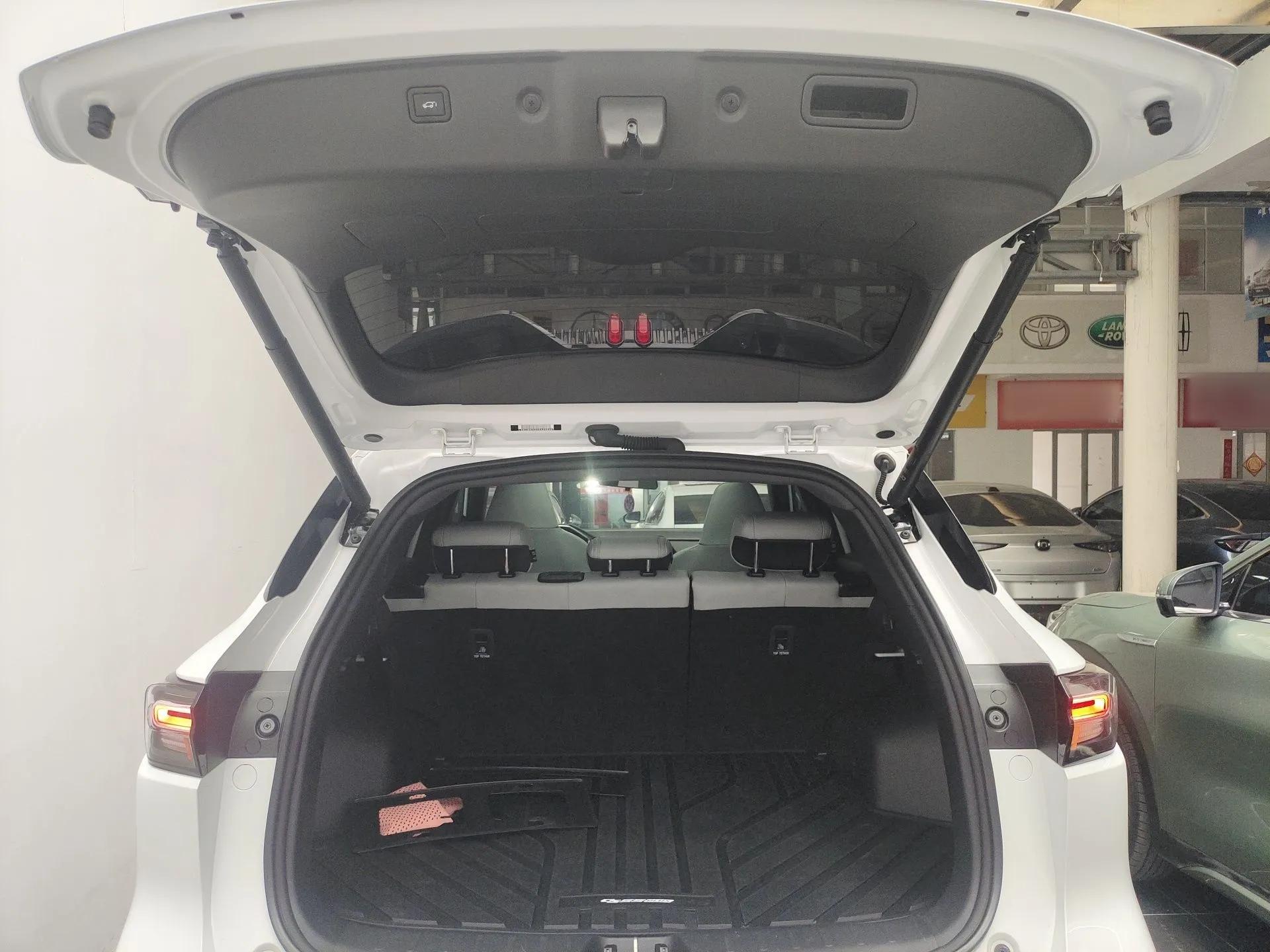 CHANGAN CS55PLUS PHEV 2025 Smart New Blue Whale 125km Ultra-Range Edition — миниатюра 22