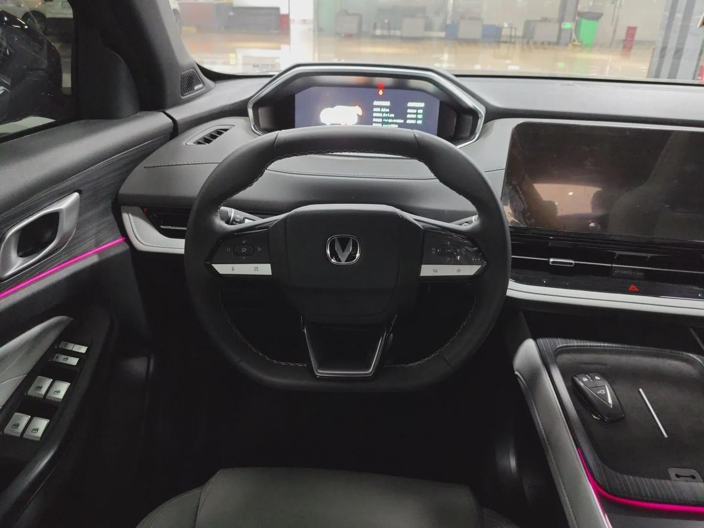 CHANGAN CS55PLUS PHEV 2025 Smart New Blue Whale 125km Battleship Edition — миниатюра 14