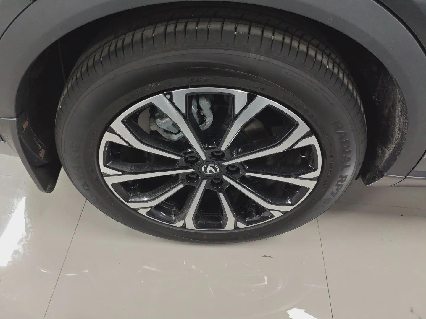 CHANGAN CS55PLUS PHEV 2025 Smart New Blue Whale 125km Battleship Edition — миниатюра 10